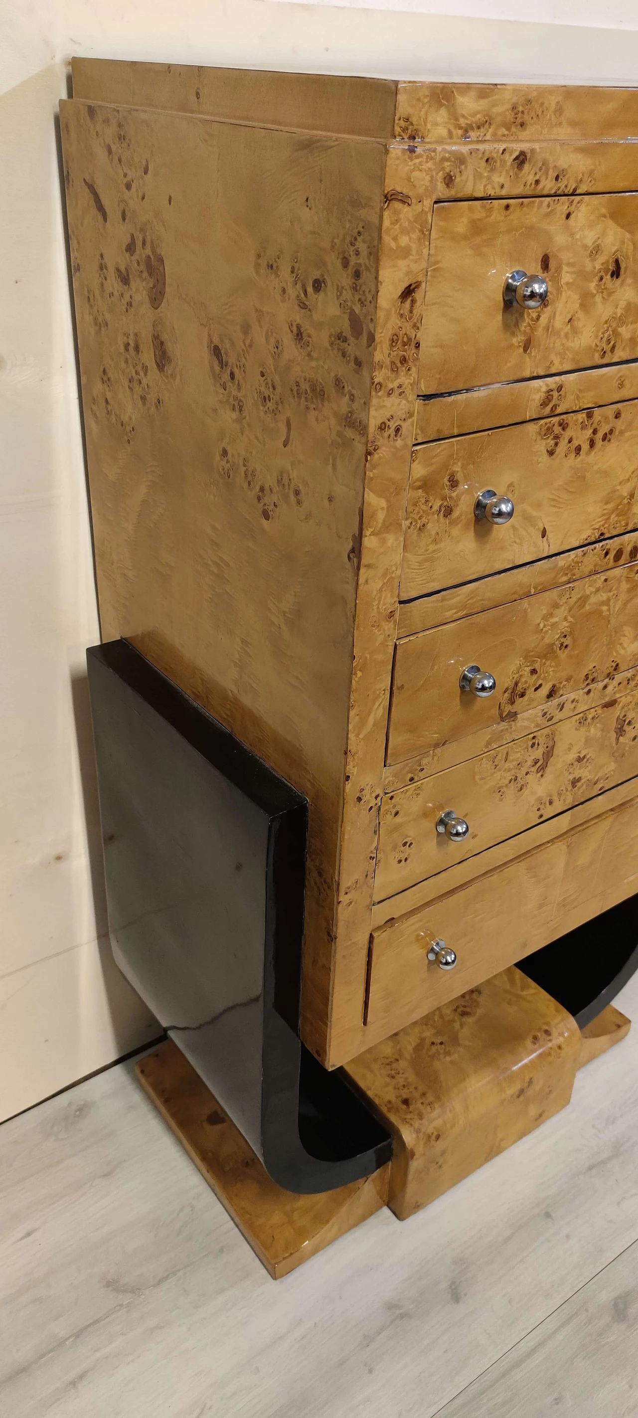 Cassettiera Art Déco in radica di betulla, anni '30 2