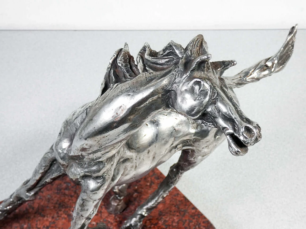 Fernando Regazzo, Cavallo in corsa, scultura in metallo, 1986 2