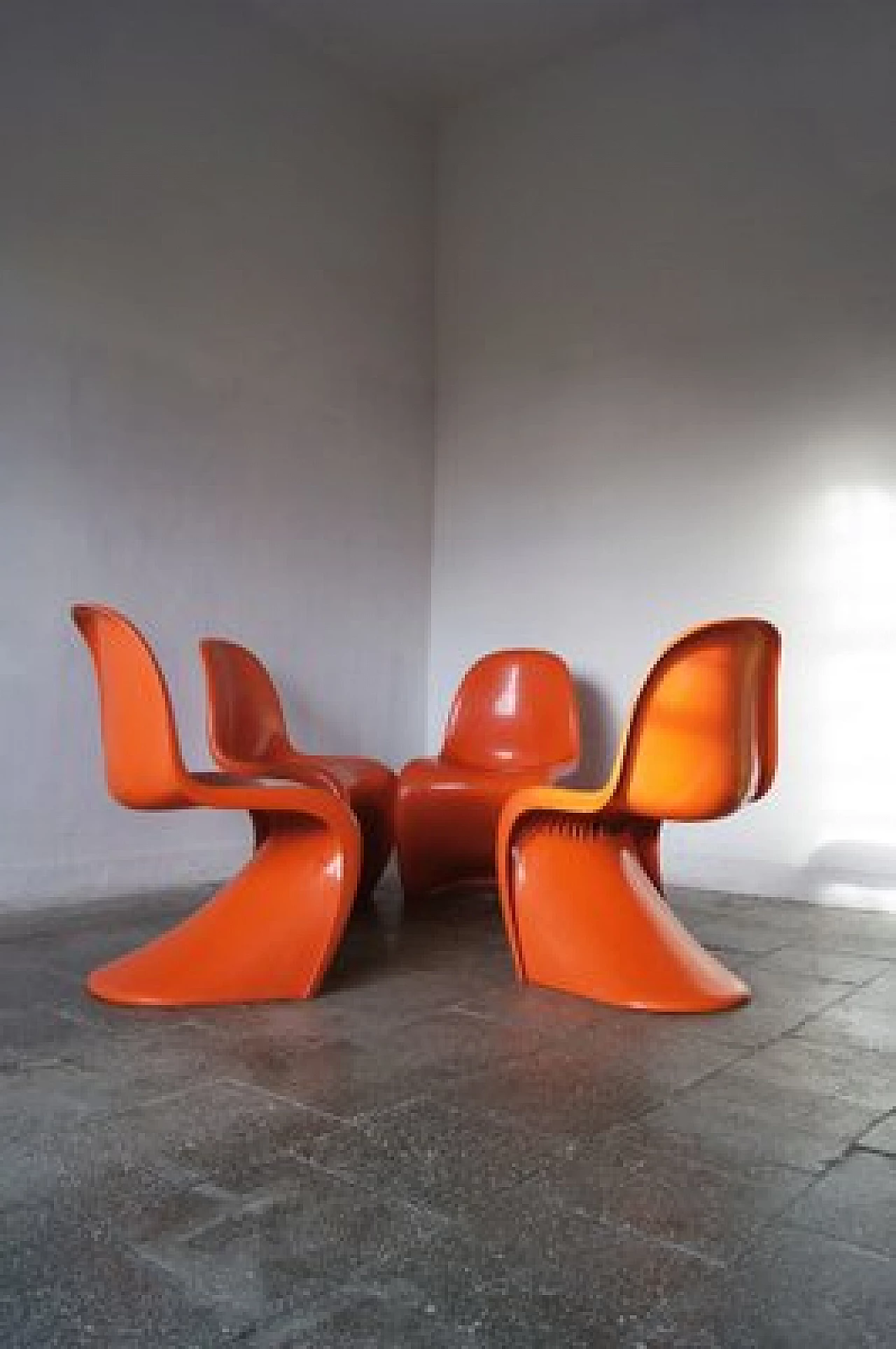 4 Sedie Panton arancioni di Verner Panton per Herman Miller, anni '70 3