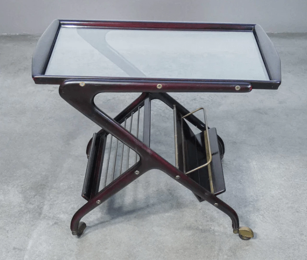 Lacquered mahogany, brass and glass cart attributed to Cesare Lacca, 1950s 2