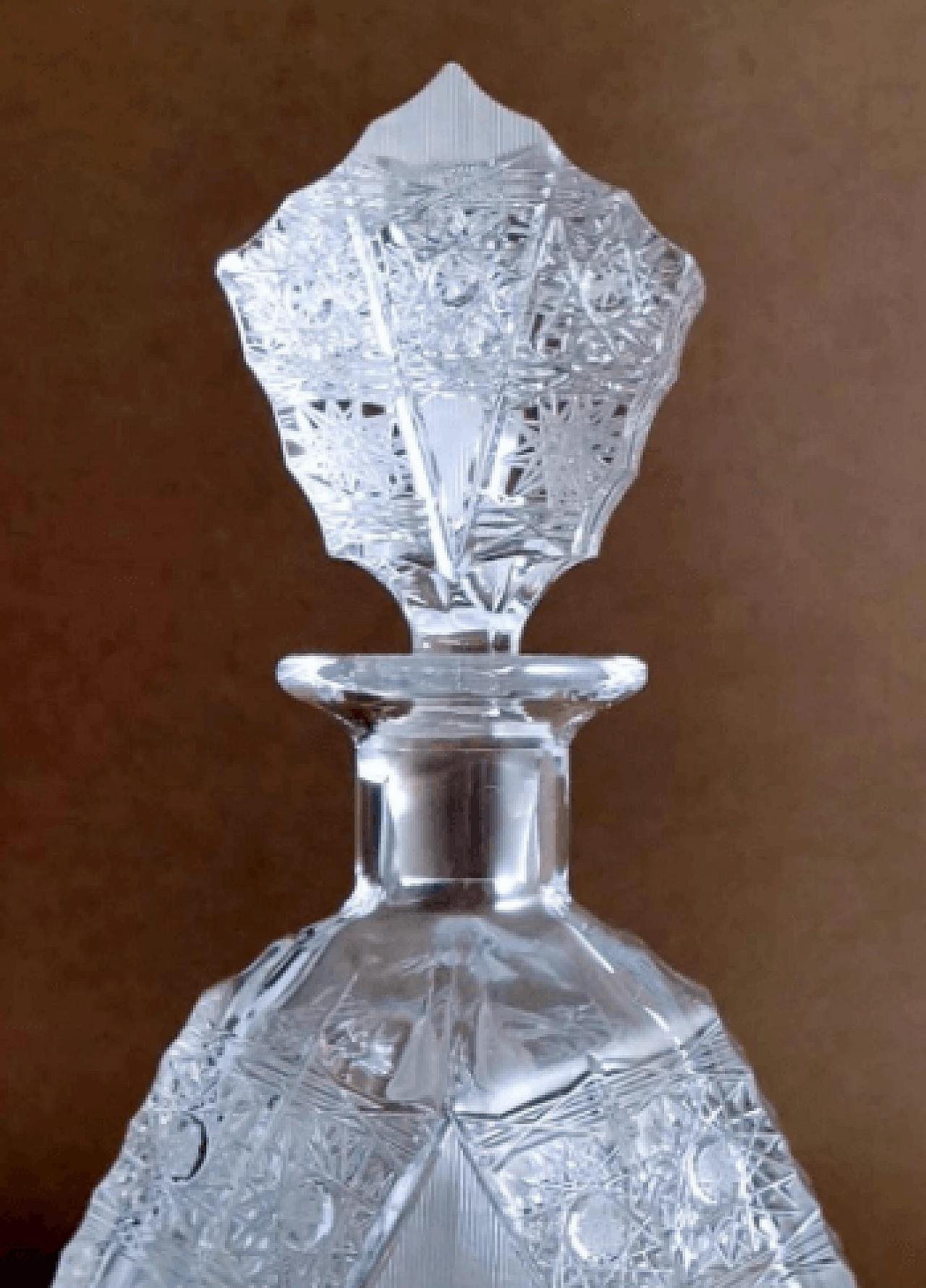 Bottiglia da liquore stile Biedermeier in cristallo molato, anni '20 9