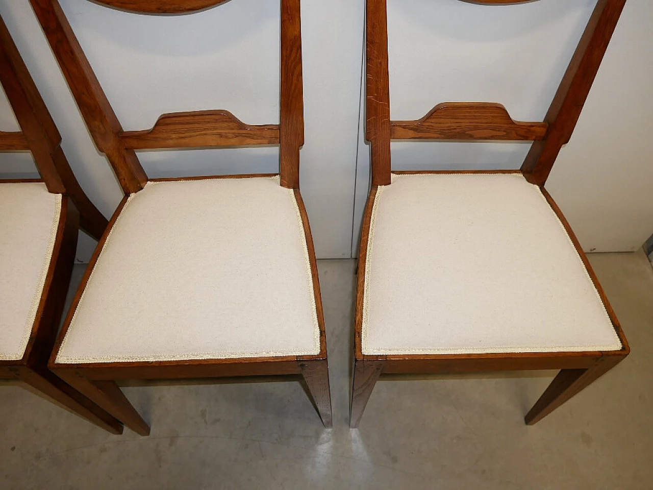 4 Solid oak chairs with fabric seat, mid-19th century 5