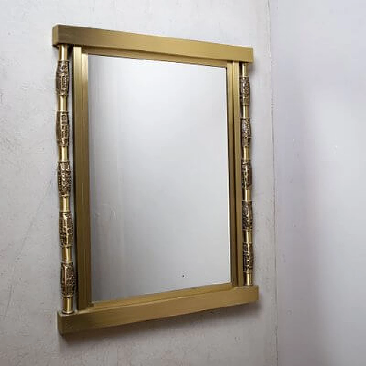 Specchio in ottone di Luciano Frigerio, anni '70 9