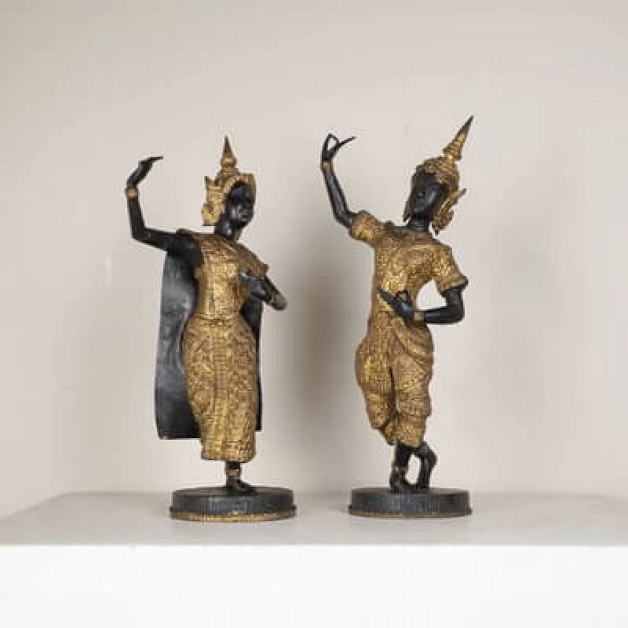 Coppia di sculture di guardiani del tempio di Rattanakosin Theppanom, anni '60 8