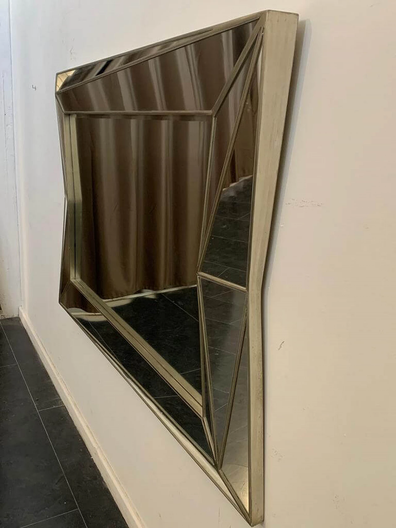 Specchiera in legno argentato di gusto cubista nello stile di Serge Roche, anni '70 5