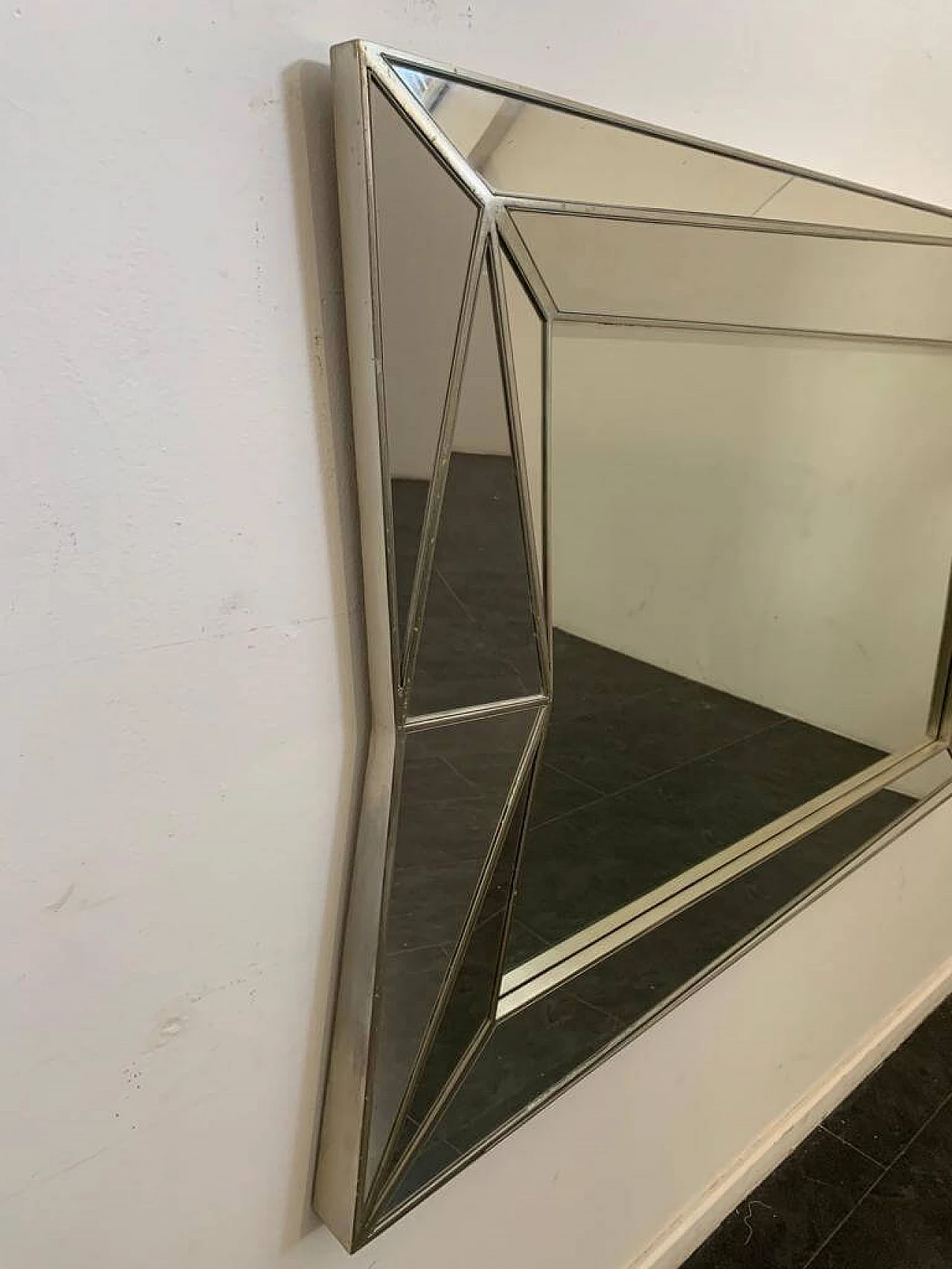 Specchiera in legno argentato di gusto cubista nello stile di Serge Roche, anni '70 8