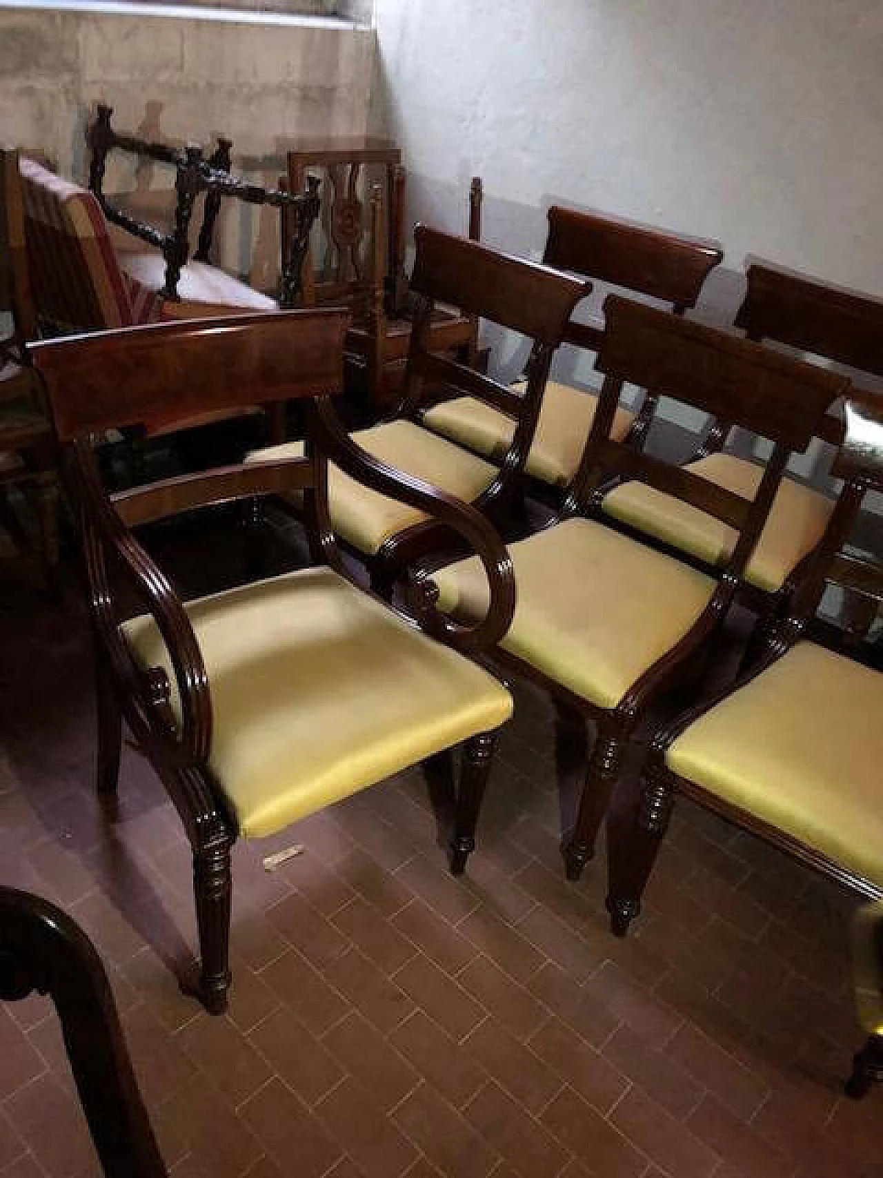 6 Mahogany chairs, early 20th century 4
