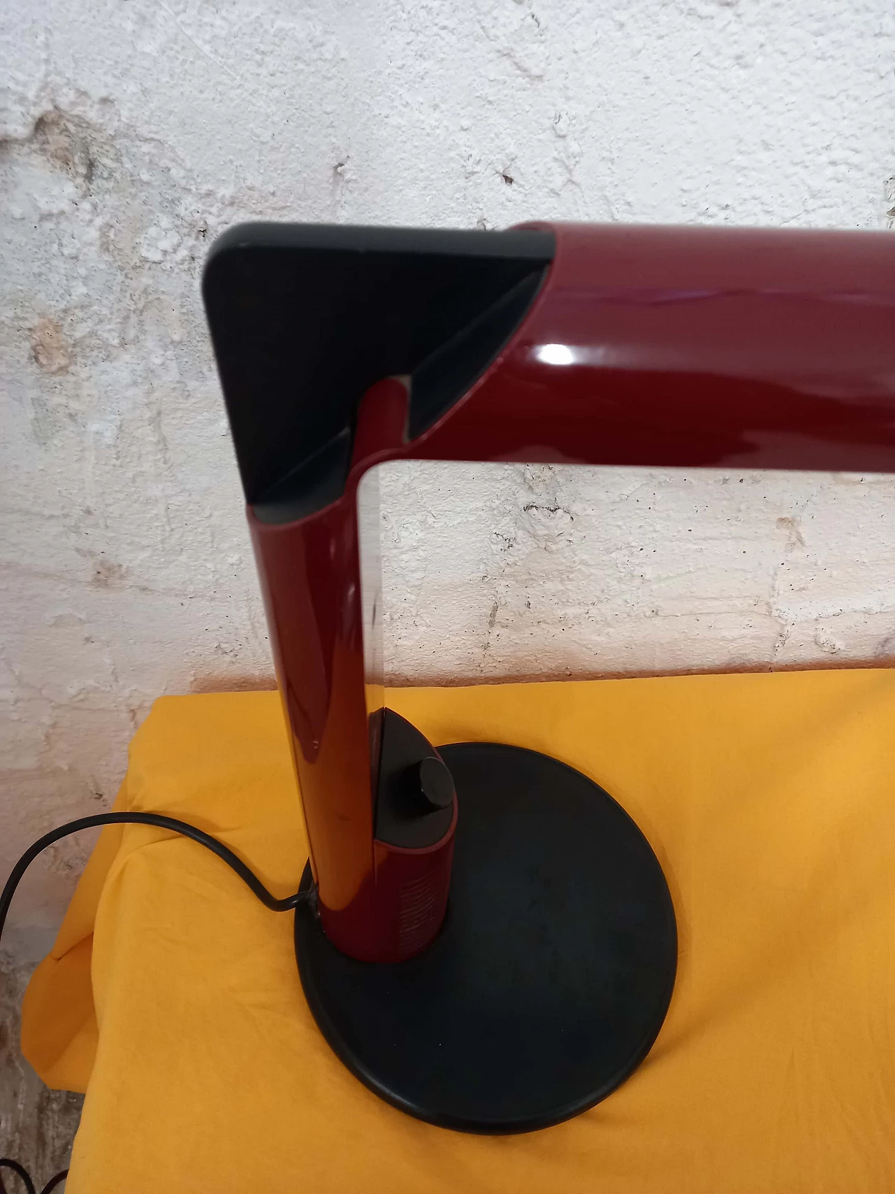 Abele lacquered metal table lamp by Gianfranco Frattini for Luci, 1979 4