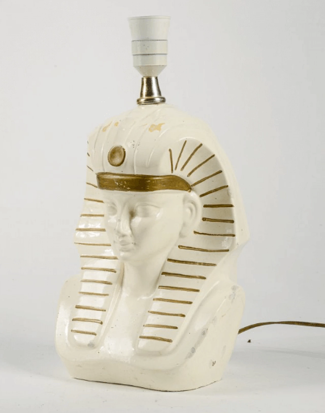 Table lamp depicting an Egyptian pharaoh, 1970s 2