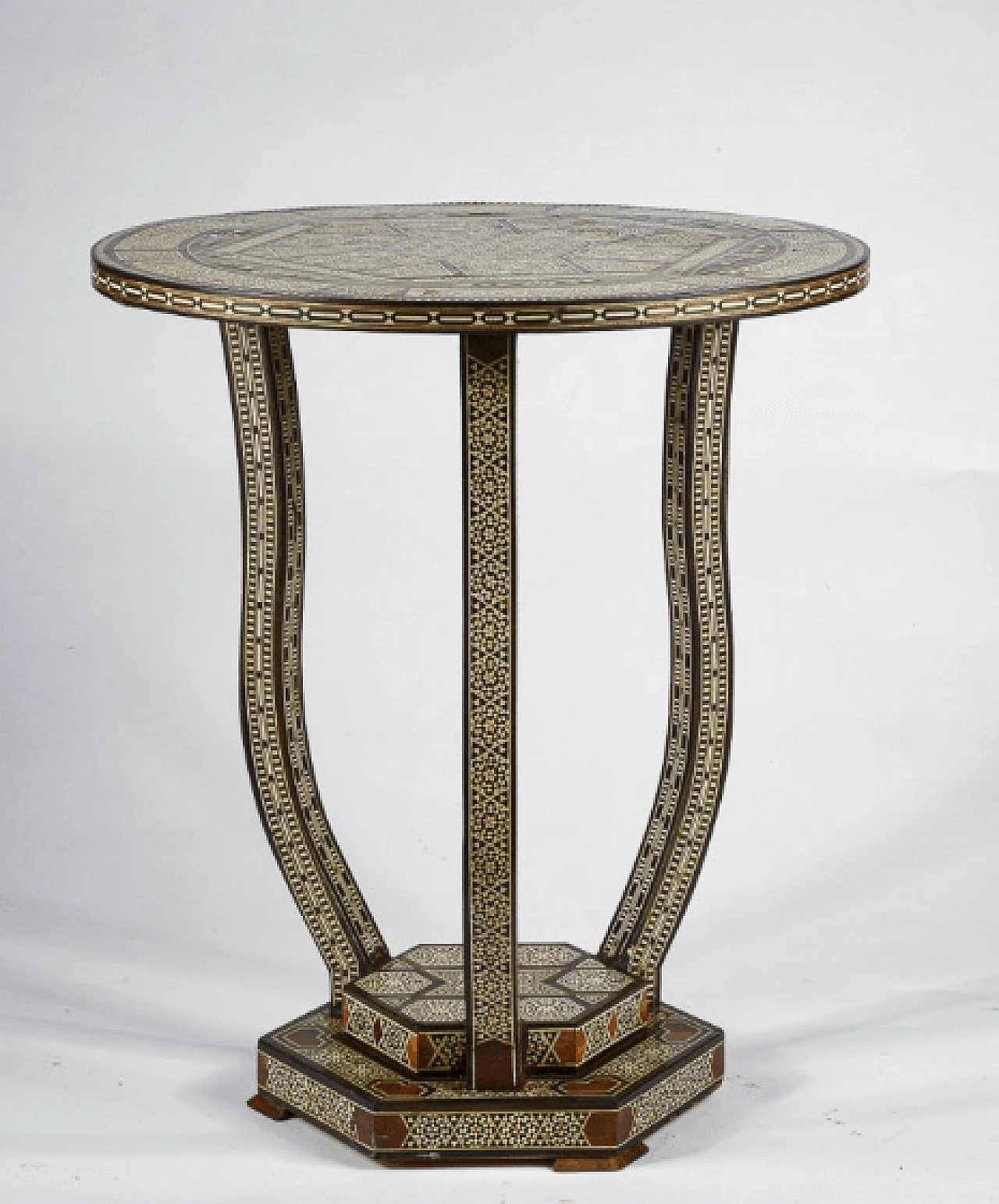 Small wooden table inlaid with mother-of-pearl in Bugattian style, mid-20th century 3