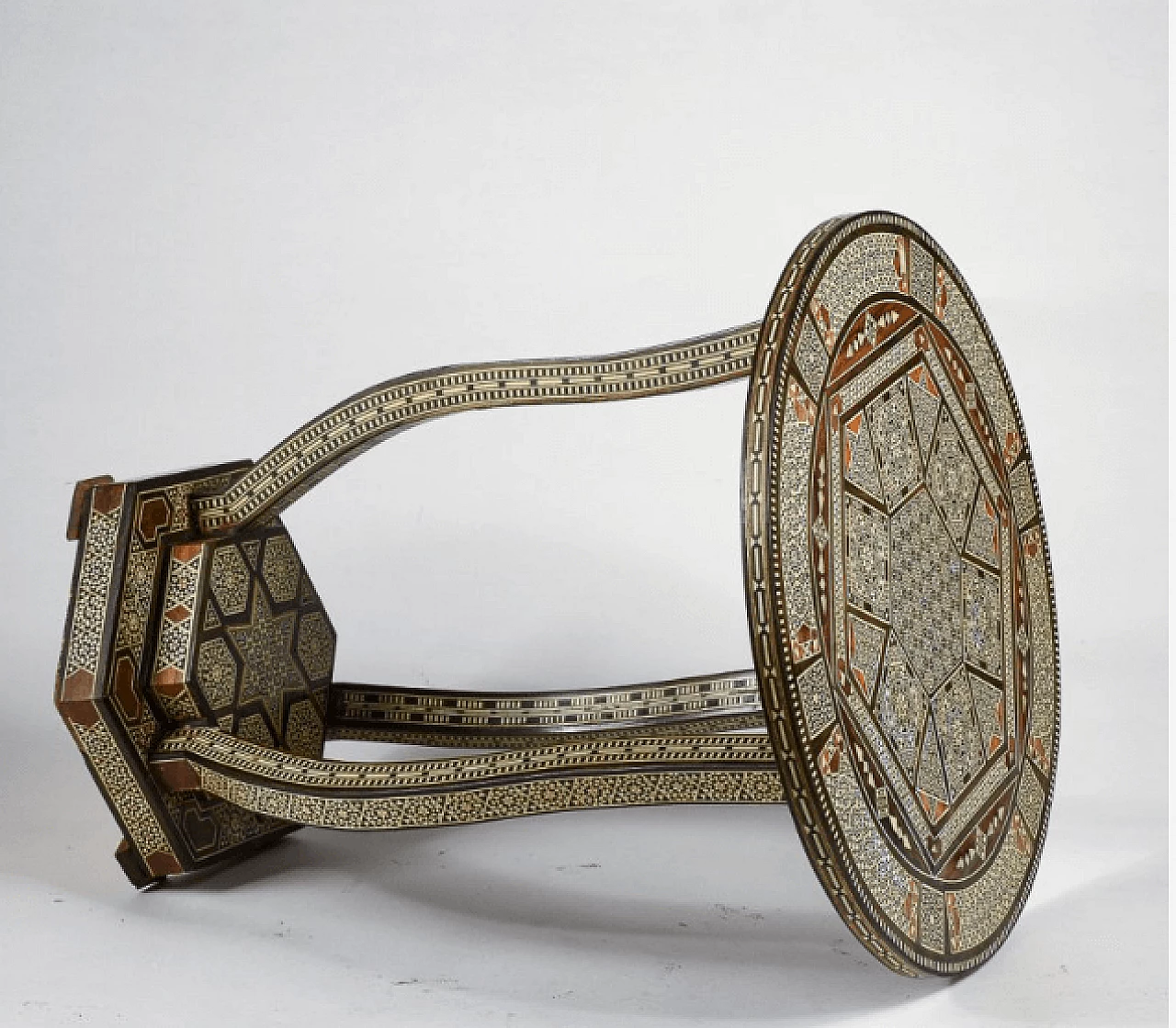 Small wooden table inlaid with mother-of-pearl in Bugattian style, mid-20th century 5