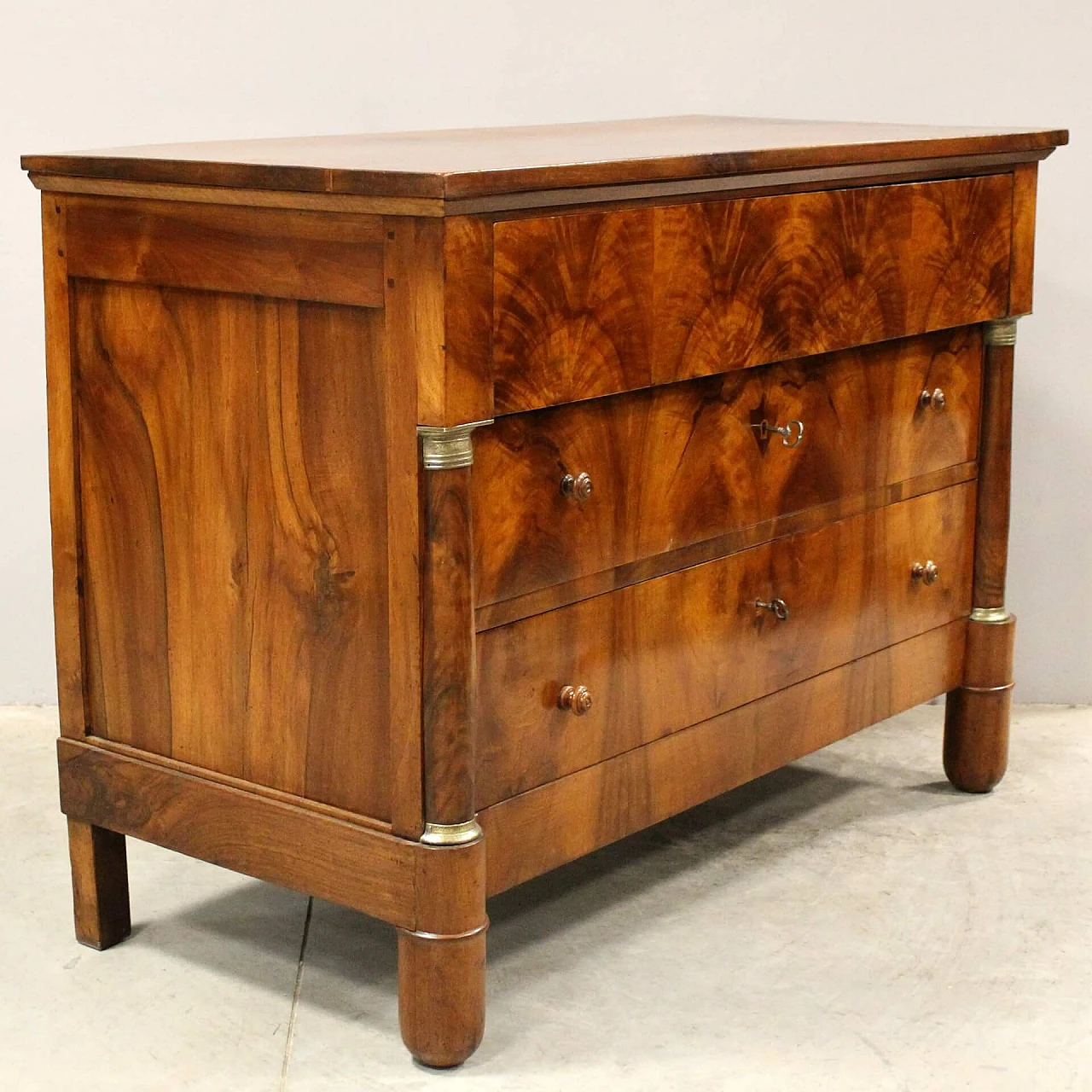 Empire chest of drawers in walnut, early 19th century 8