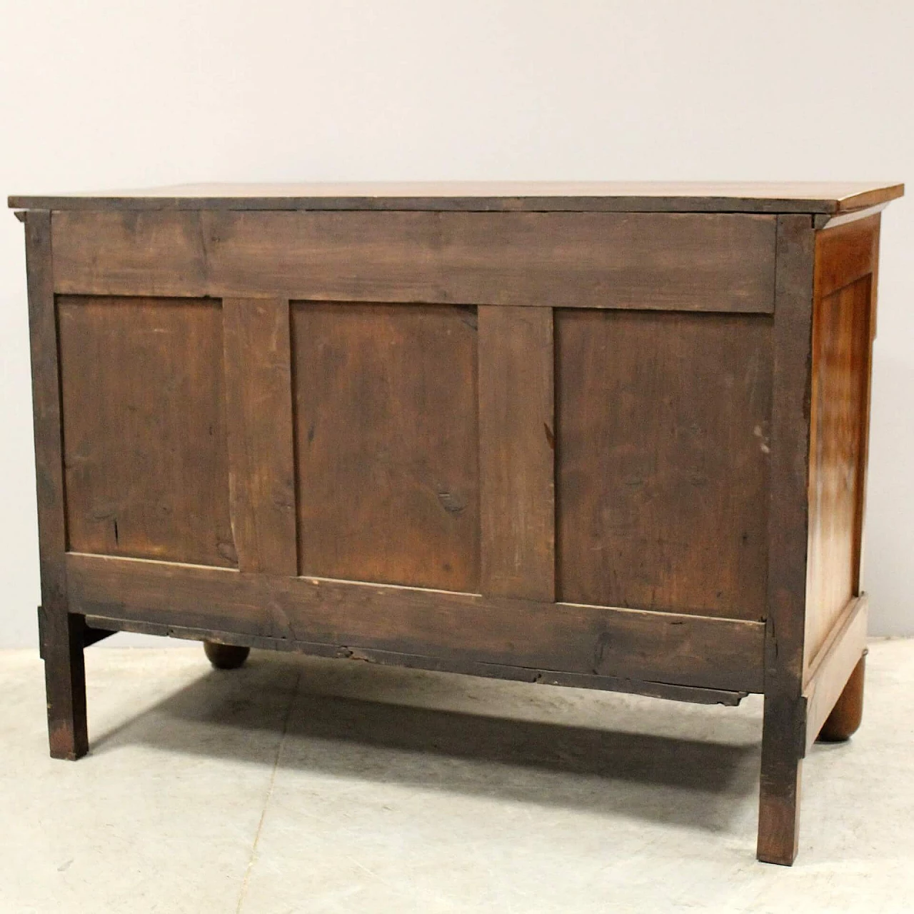 Empire chest of drawers in walnut, early 19th century 9