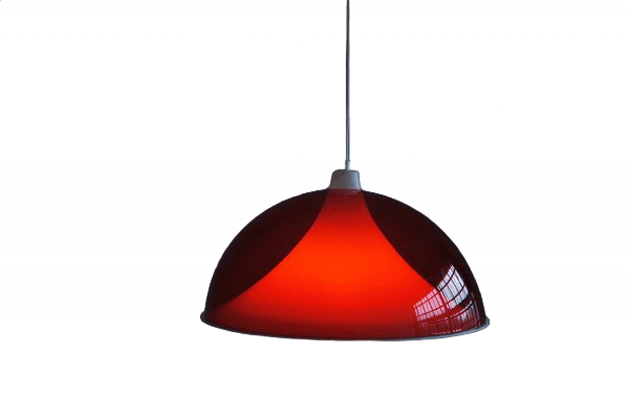 Lampada a sospensione con paralume in acrilico rosso e diffusore bianco, anni '50 8