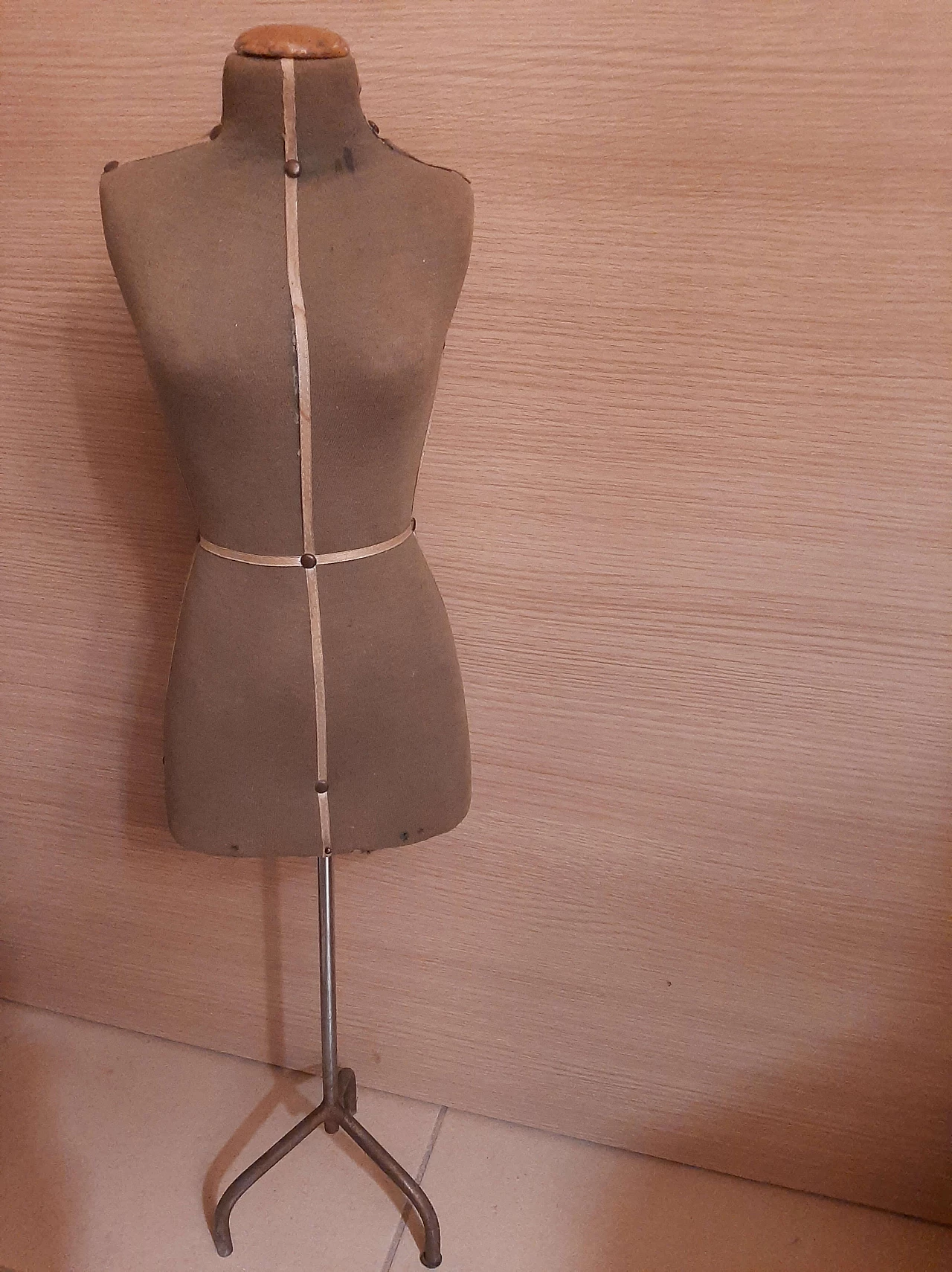 Fabric and metal doll mannequin by Singer, 1960s 2