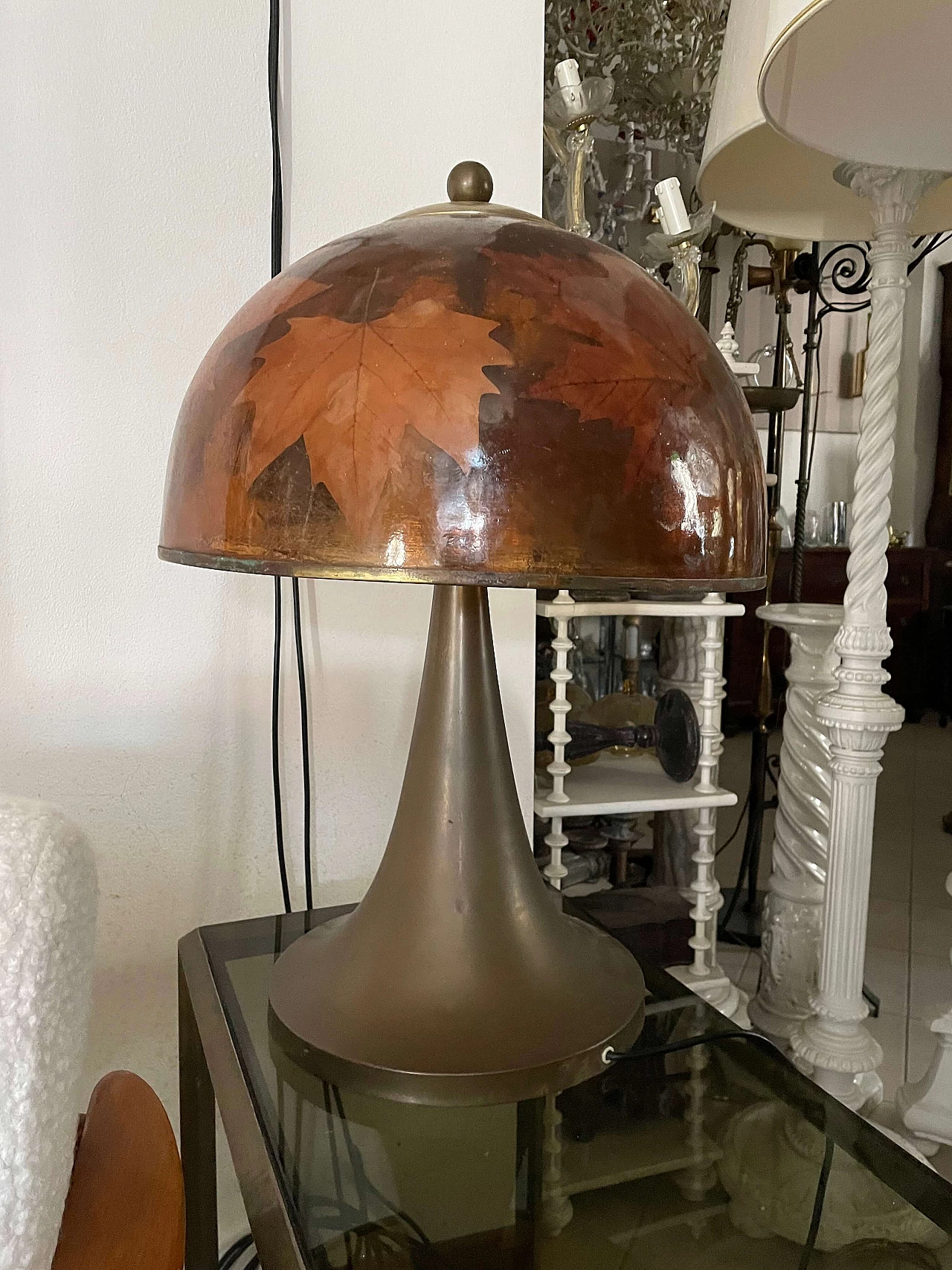 Lampada da tavolo Tulipano in ottone attribuita a Gabriella Crespi, anni '70 1