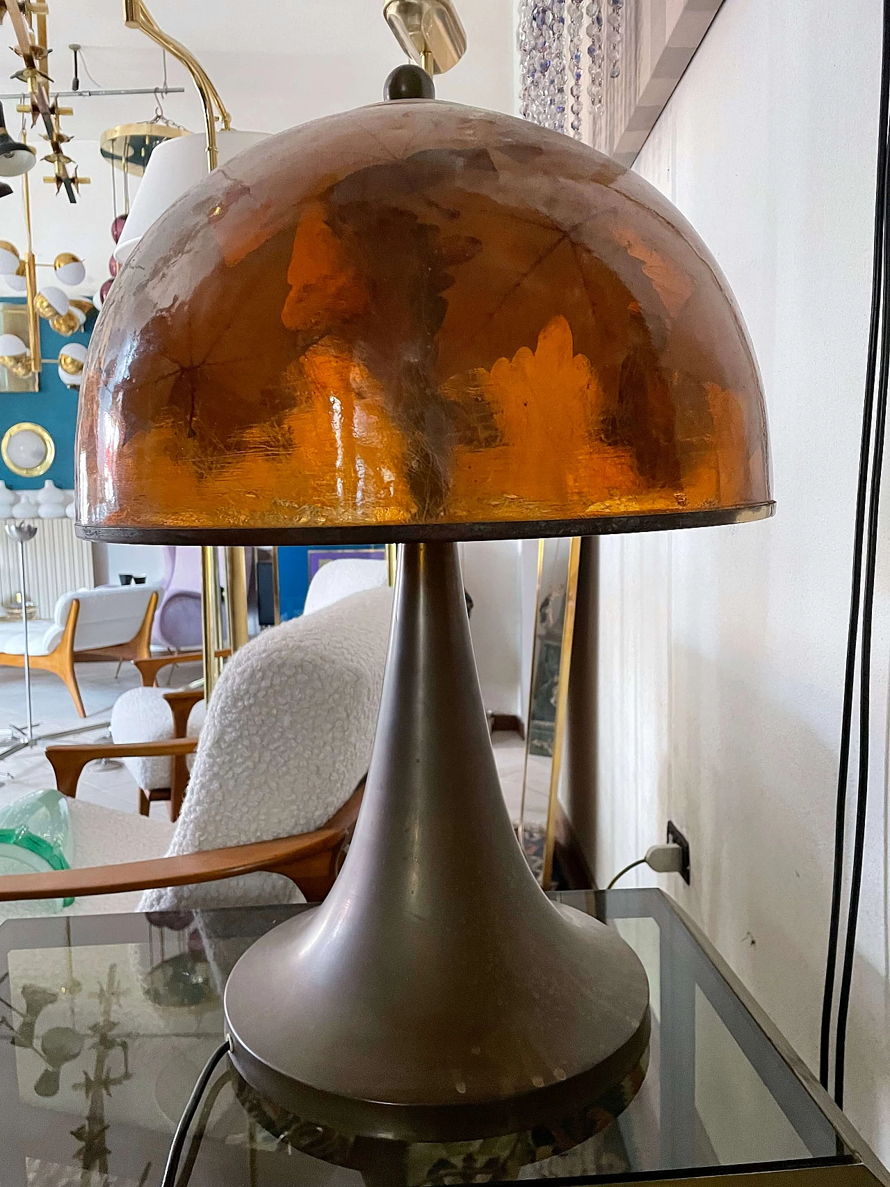 Lampada da tavolo Tulipano in ottone attribuita a Gabriella Crespi, anni '70 3