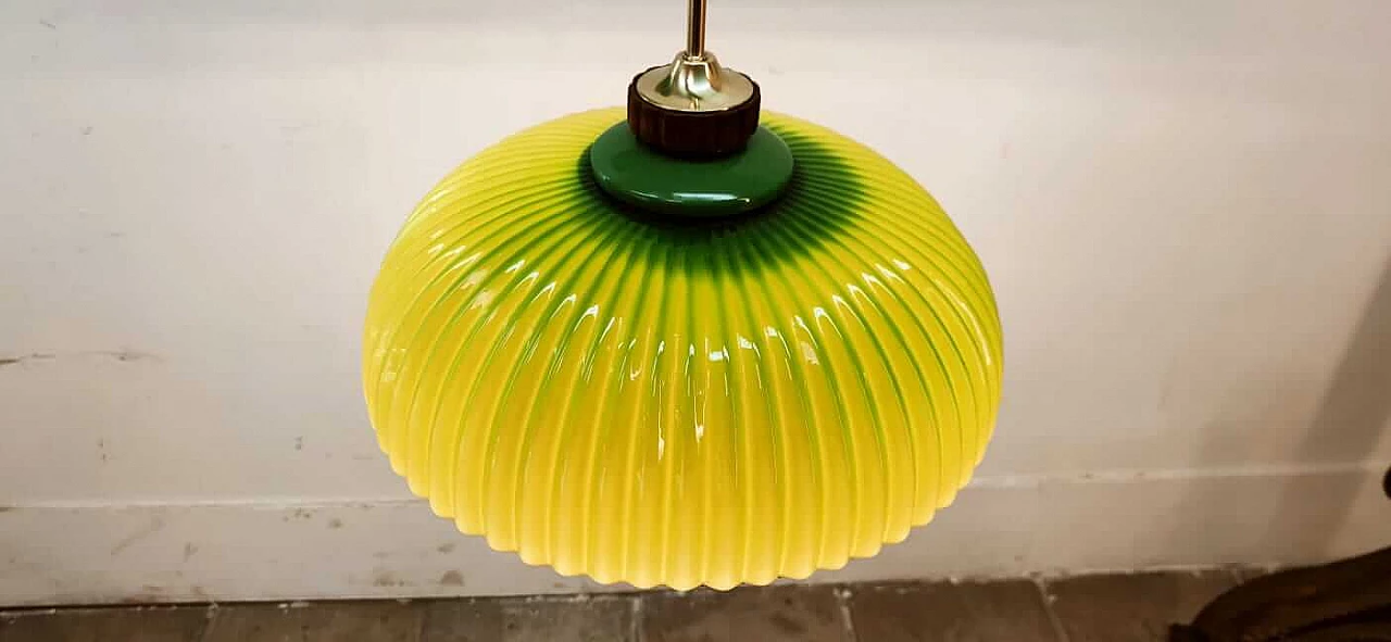 Lampada in vetro di Murano verde con carrucola in ottone e legno, anni '70 1