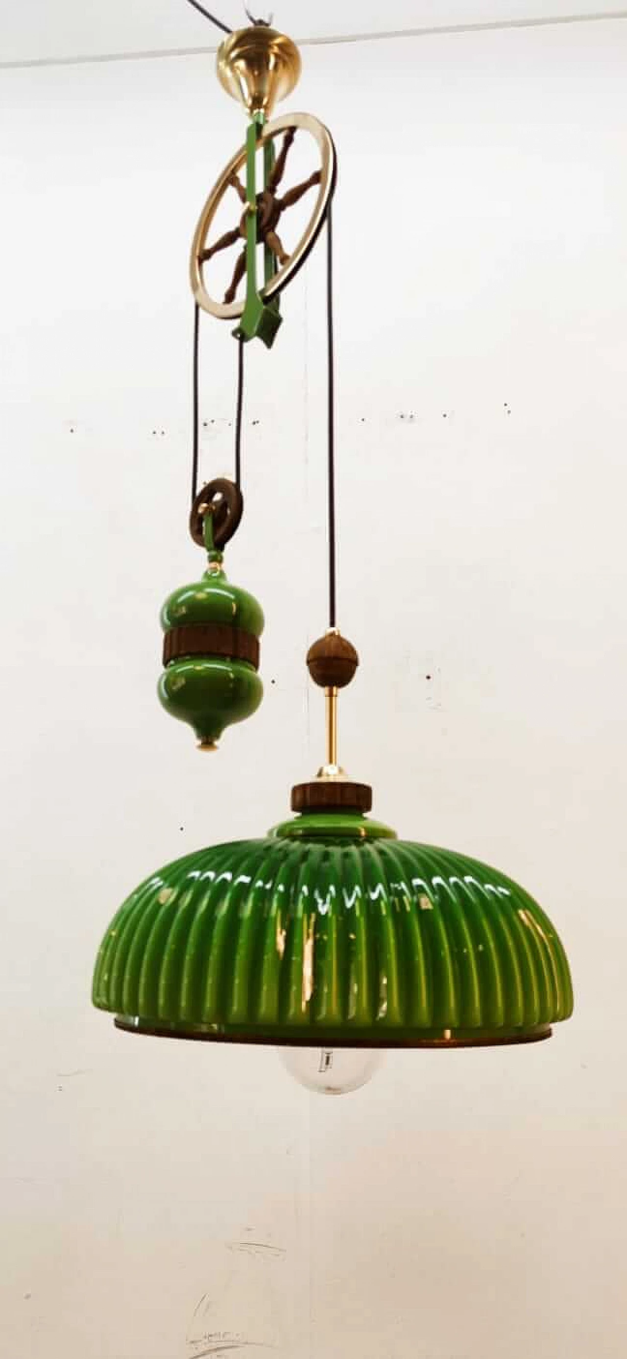 Lampada in vetro di Murano verde con carrucola in ottone e legno, anni '70 11