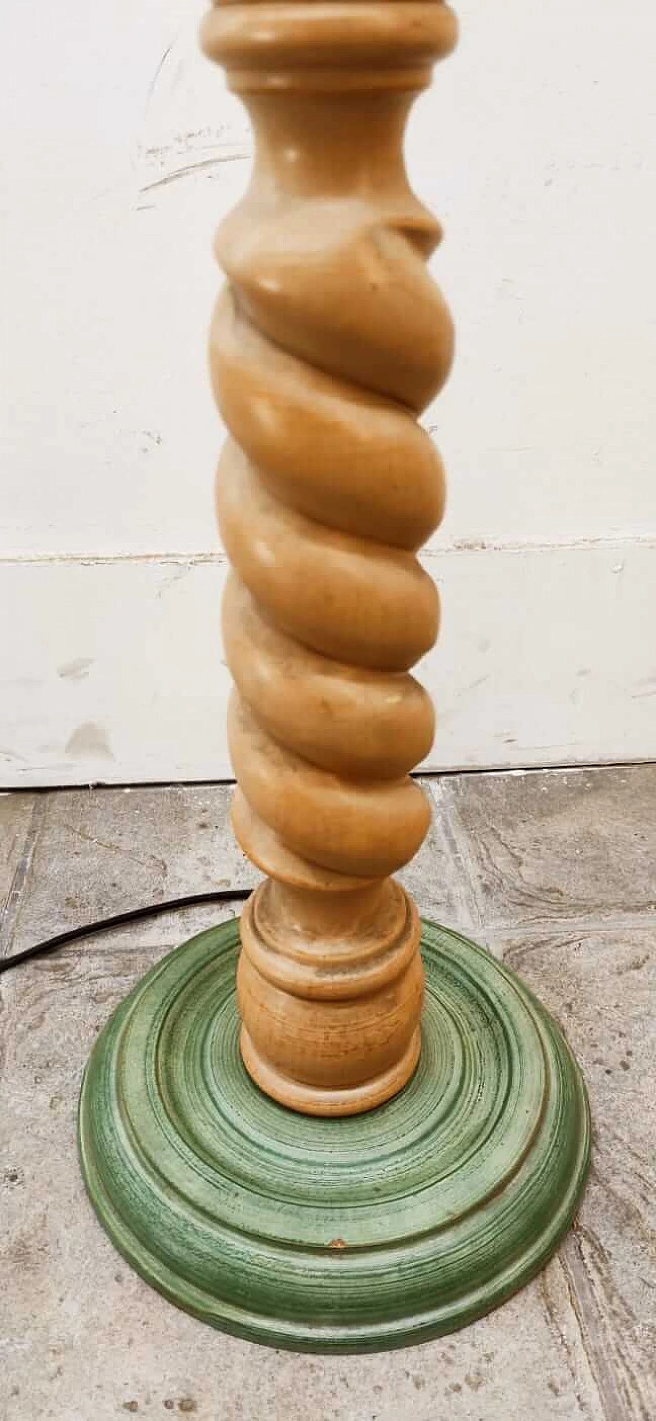 Lampada da terra in legno con paralume in stoffa, anni '70 11