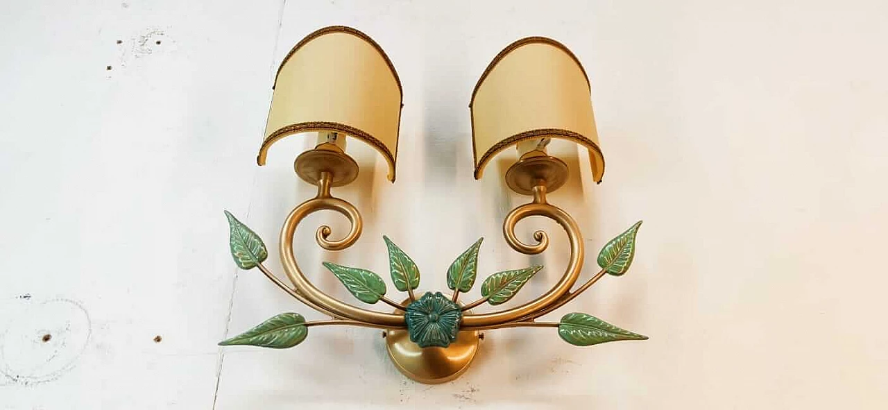 Applique a due luci in ottone con paralumi in pergamena, anni '80 4