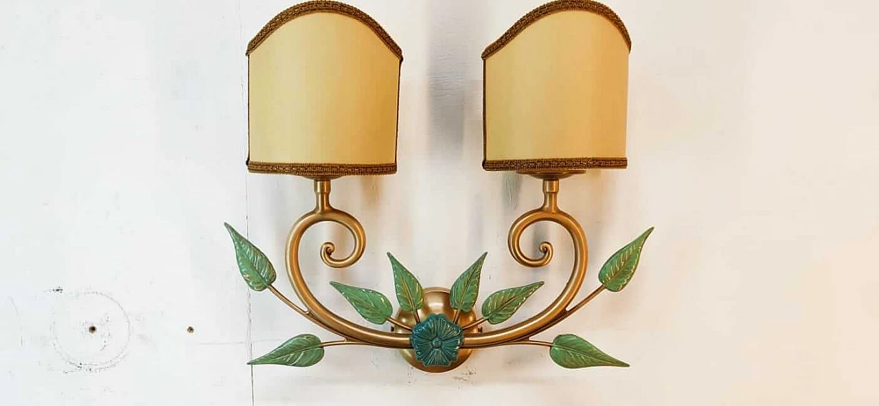 Applique a due luci in ottone con paralumi in pergamena, anni '80 7