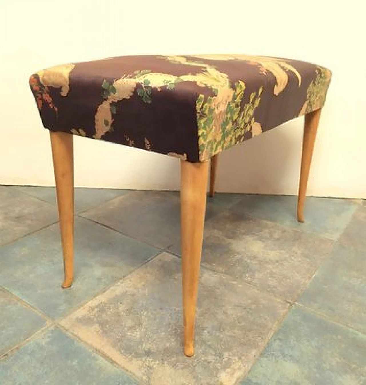 Fabric bench attributed to Osvaldo Borsani, 1940s 3