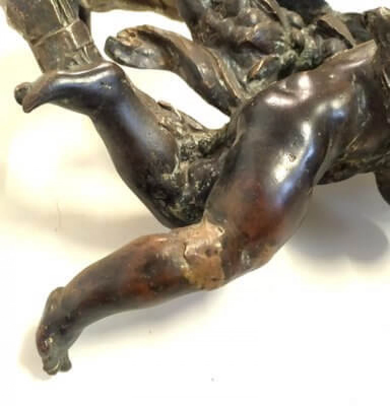 Cast bronze sculpture of putti, late 19th century 8