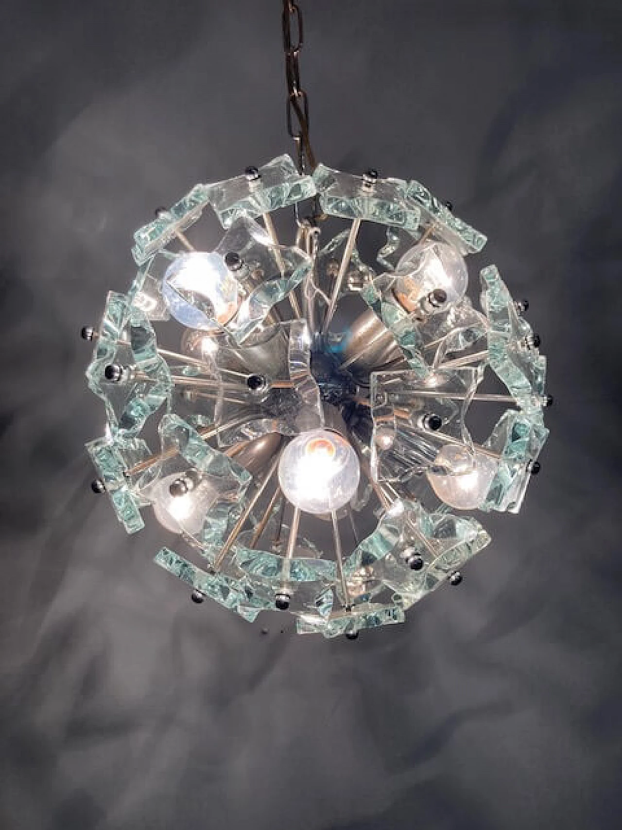 Sputnik eight-light frosted glass chandelier for Fontana Arte, 1968 5
