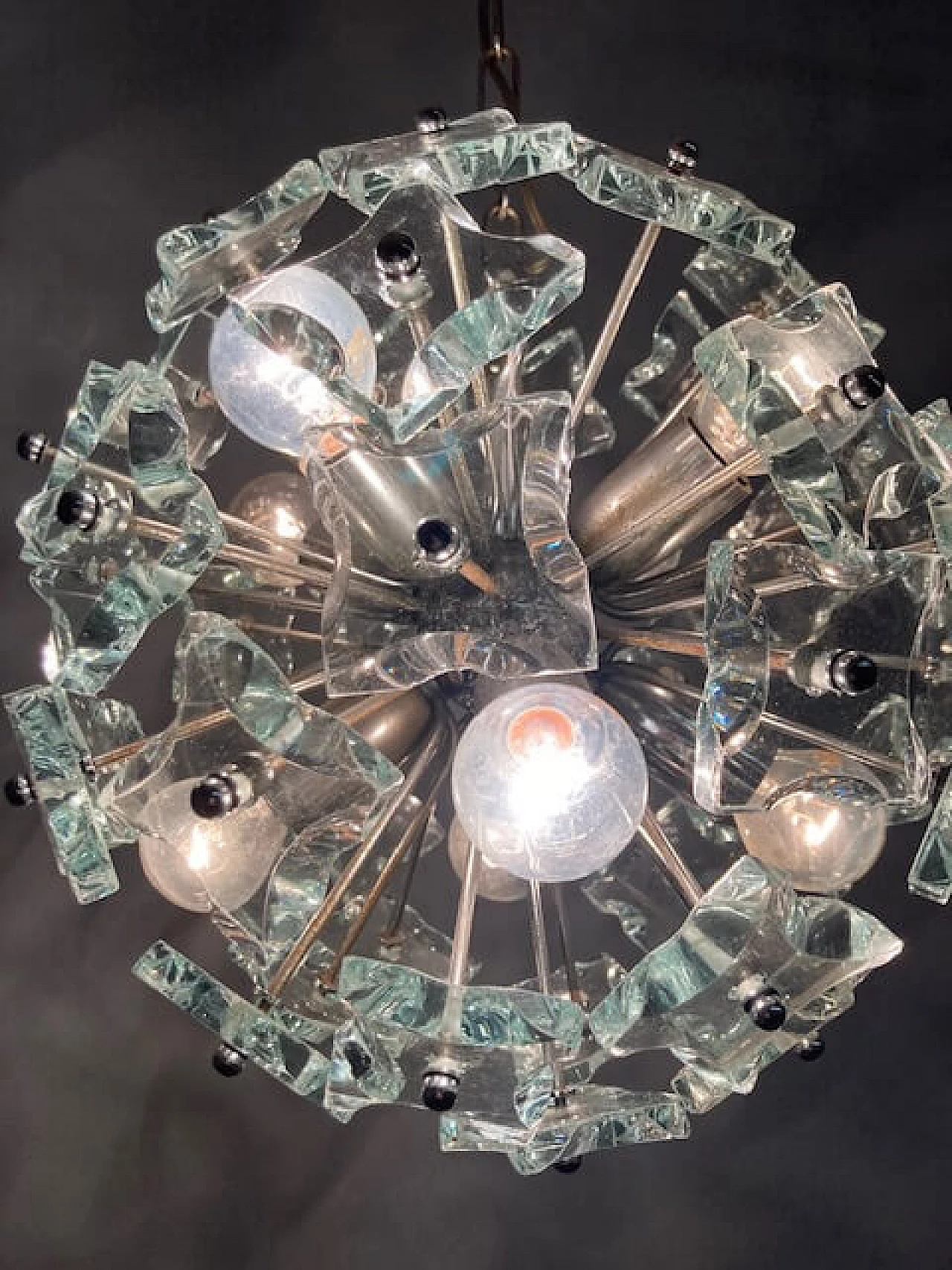 Sputnik eight-light frosted glass chandelier for Fontana Arte, 1968 6