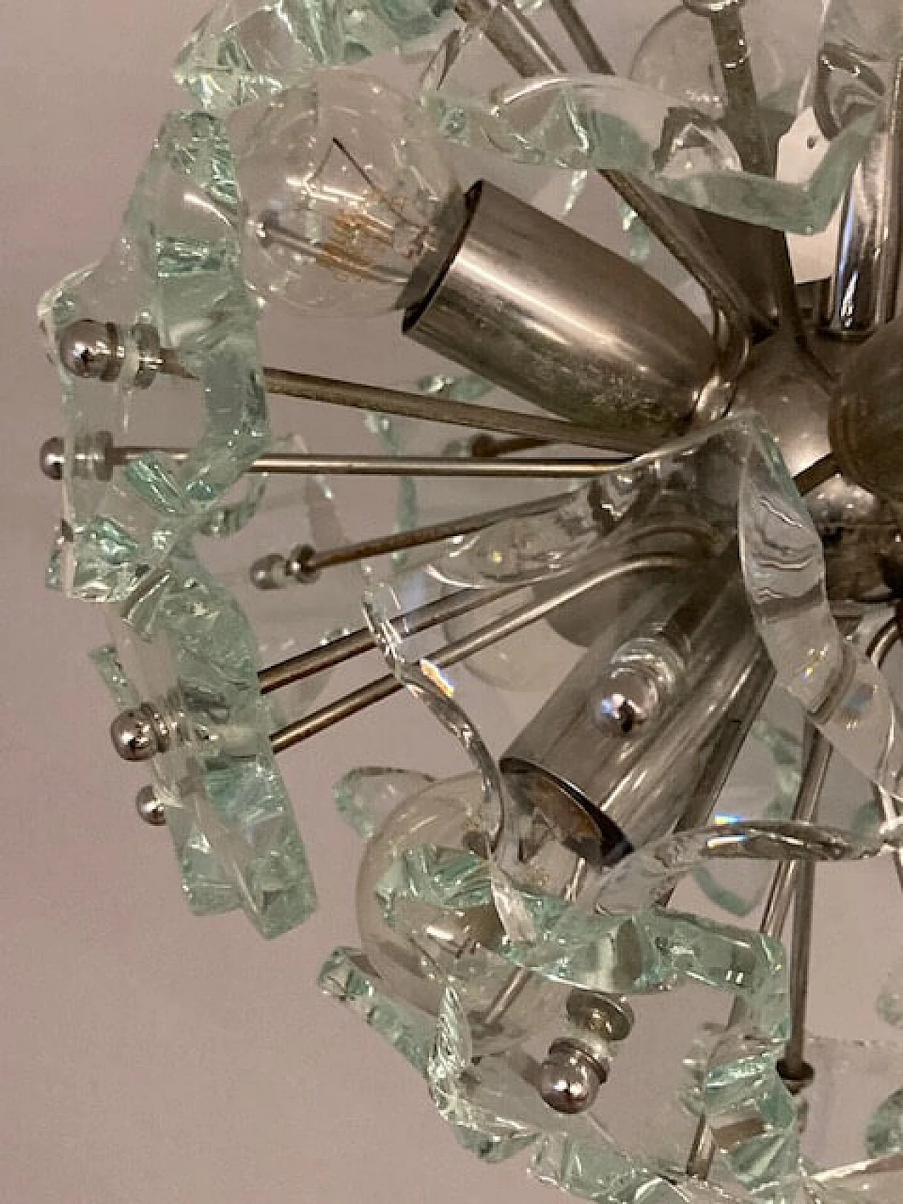 Sputnik eight-light frosted glass chandelier for Fontana Arte, 1968 14