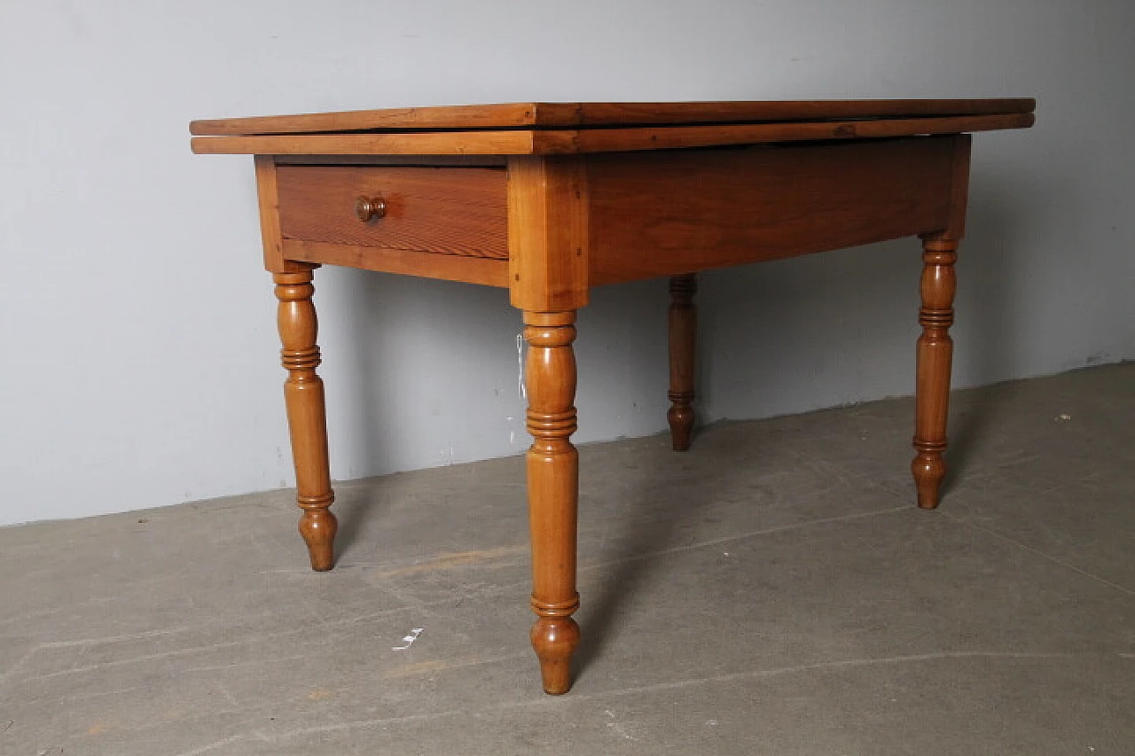 Louis Philippe solid cherry wood extendable table, mid-19th century 15