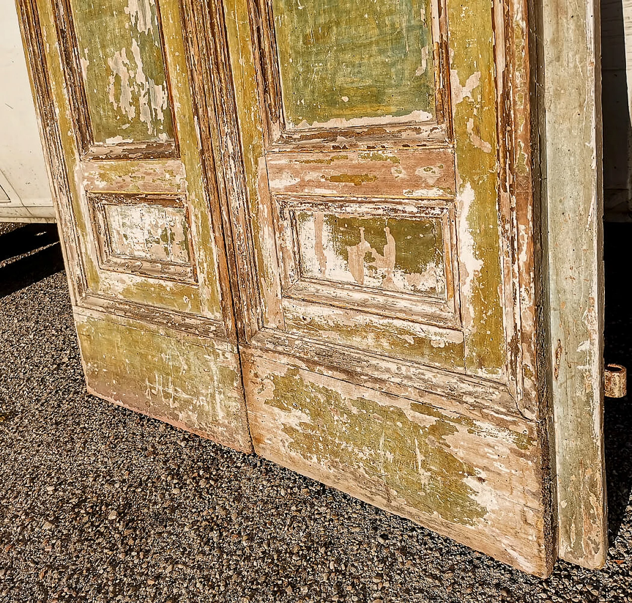 Green and yellow lacquered wood door, 18th century 5