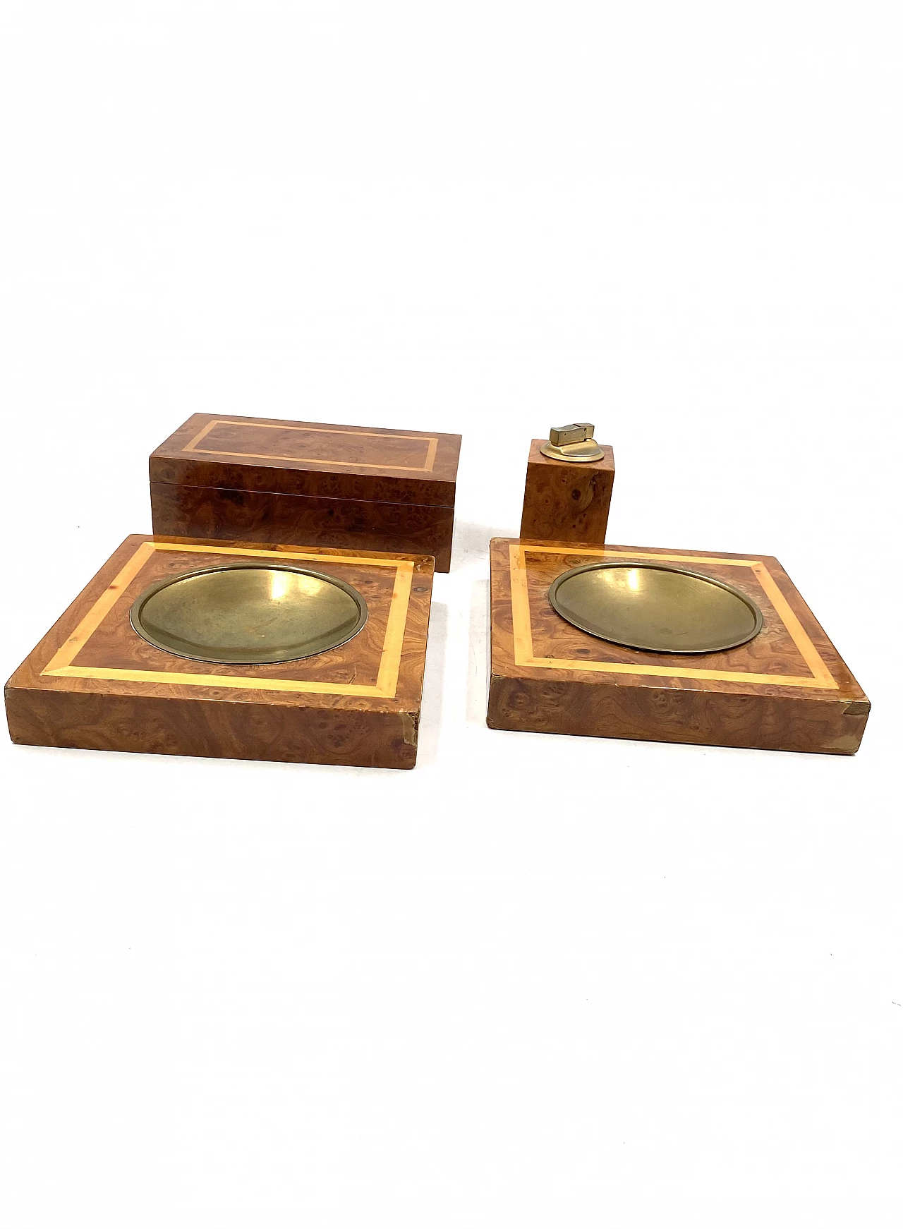 Pair of ashtrays, lighter and cigar holder in brass and wood, 1970s 6