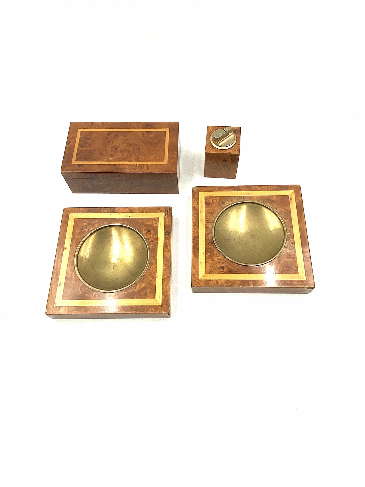 Pair of ashtrays, lighter and cigar holder in brass and wood, 1970s 8
