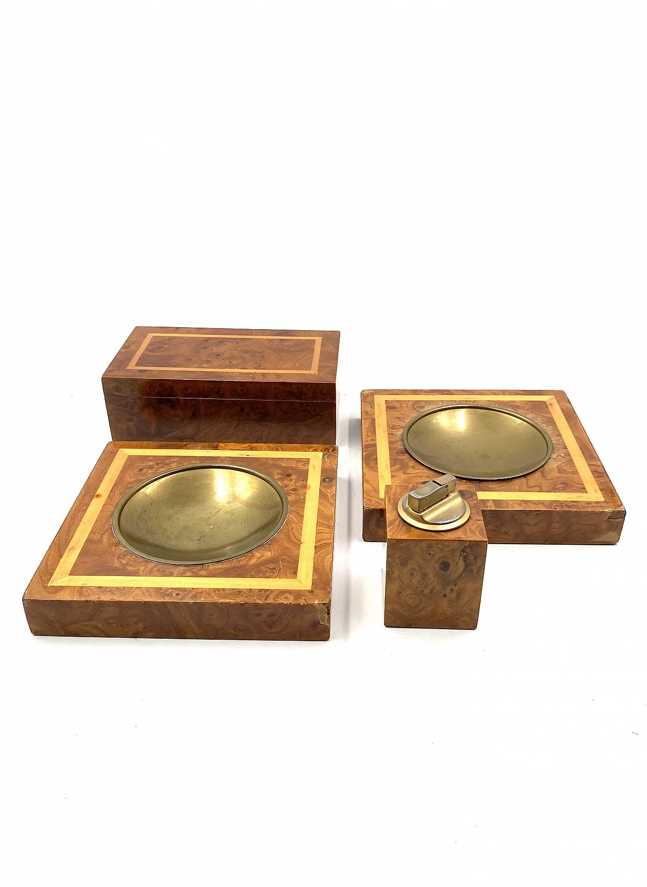 Pair of ashtrays, lighter and cigar holder in brass and wood, 1970s 14
