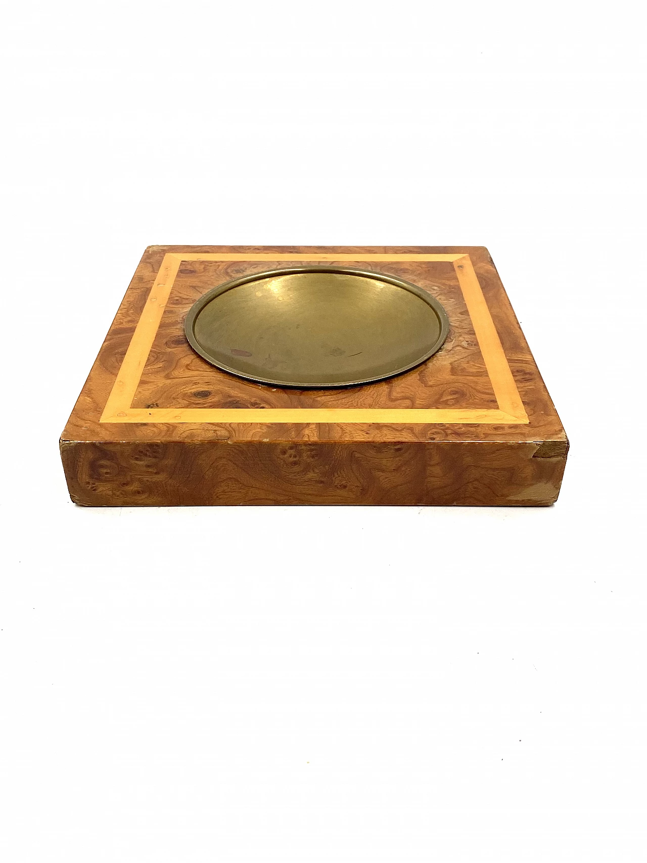 Pair of ashtrays, lighter and cigar holder in brass and wood, 1970s 28
