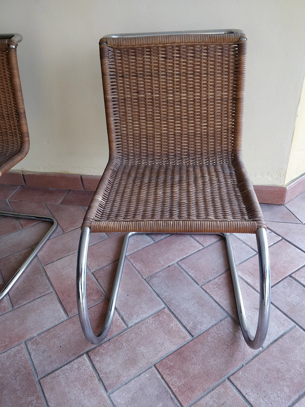 3 Sedie MR10 di Ludwig Mies van der Rohe per Thonet, anni '60 2