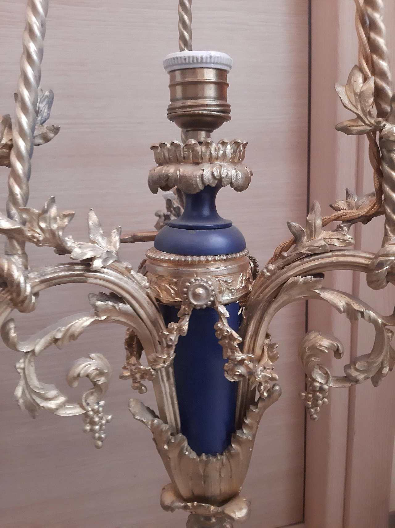 Louis XVI bronze chandelier, early 19th century 4