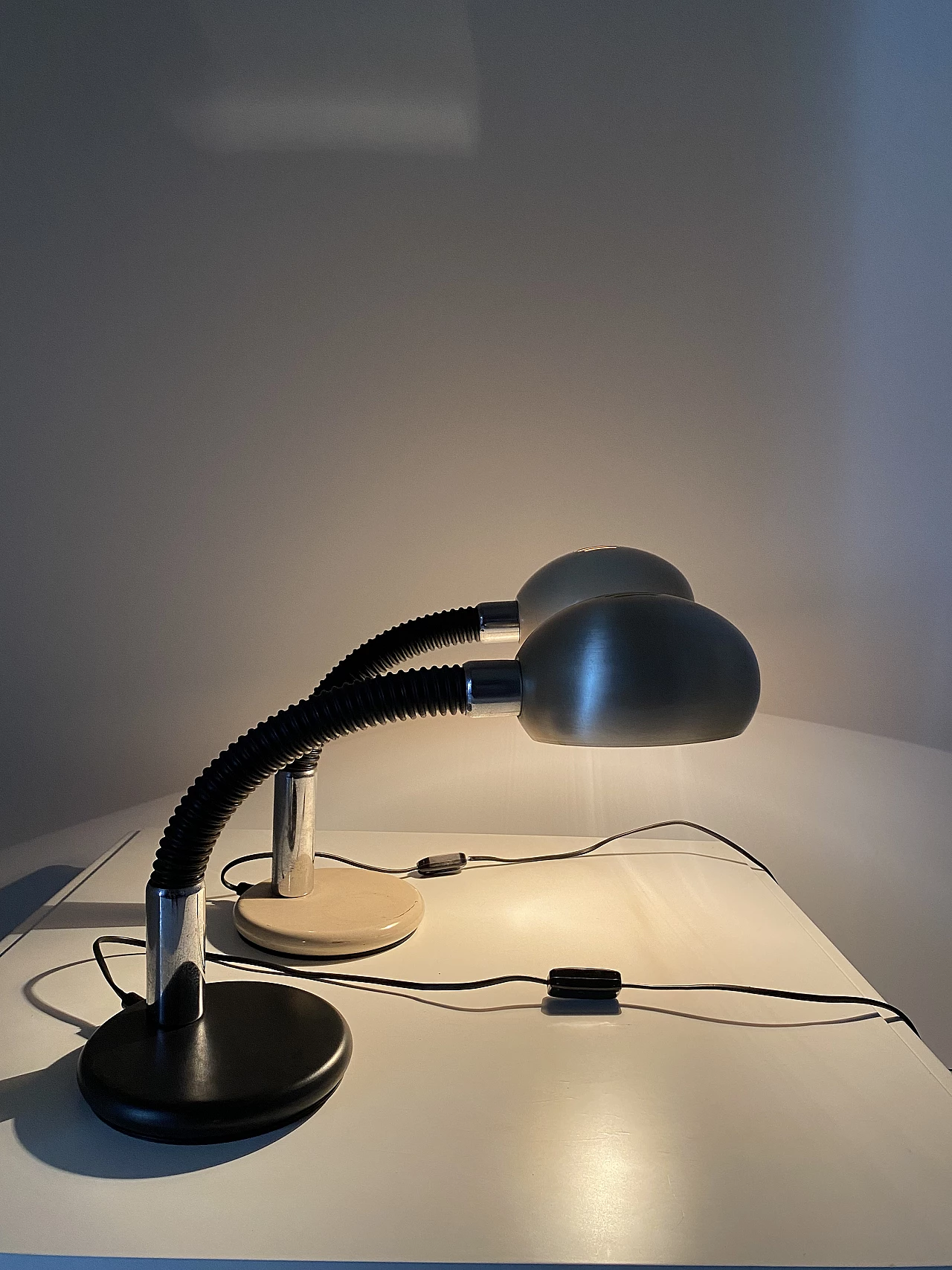 Pair of table lamps with flexible structure for Gammalux Italia, 1970s 9