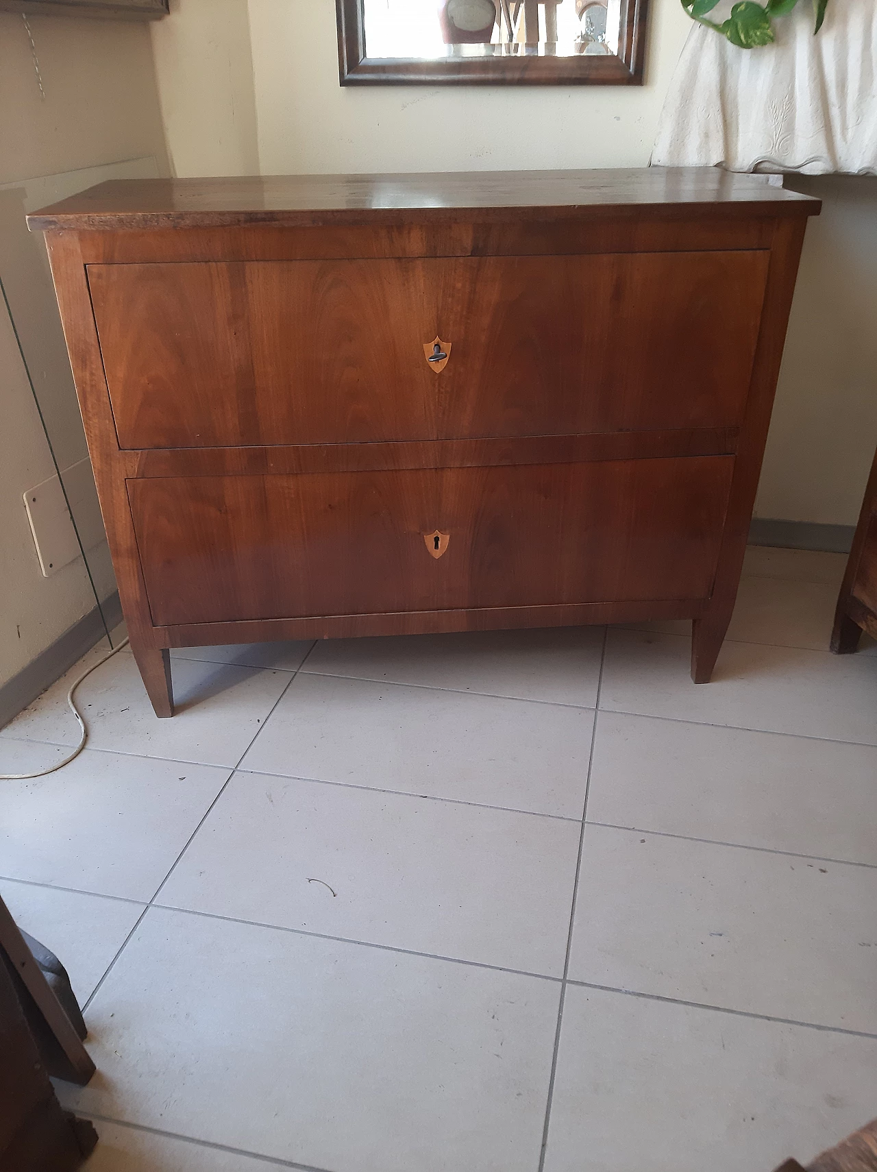 Cassettone in legno lastronato noce, fine '700 3