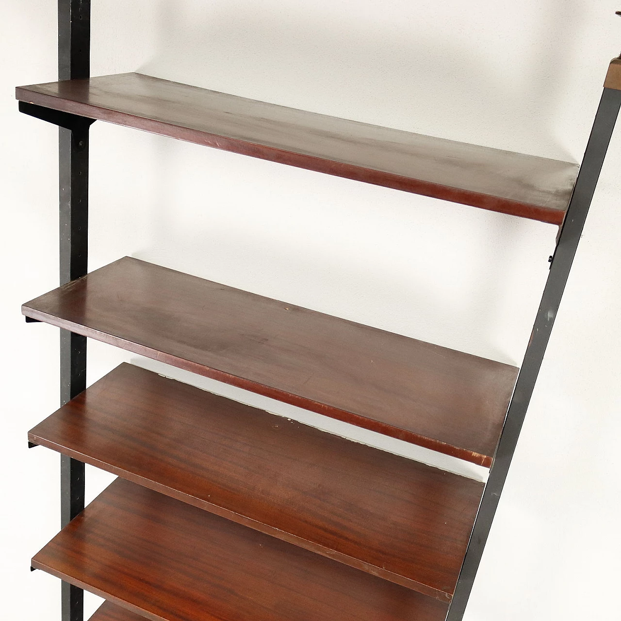 Libreria a soffitto in noce impiallacciato e metallo, anni '60 6