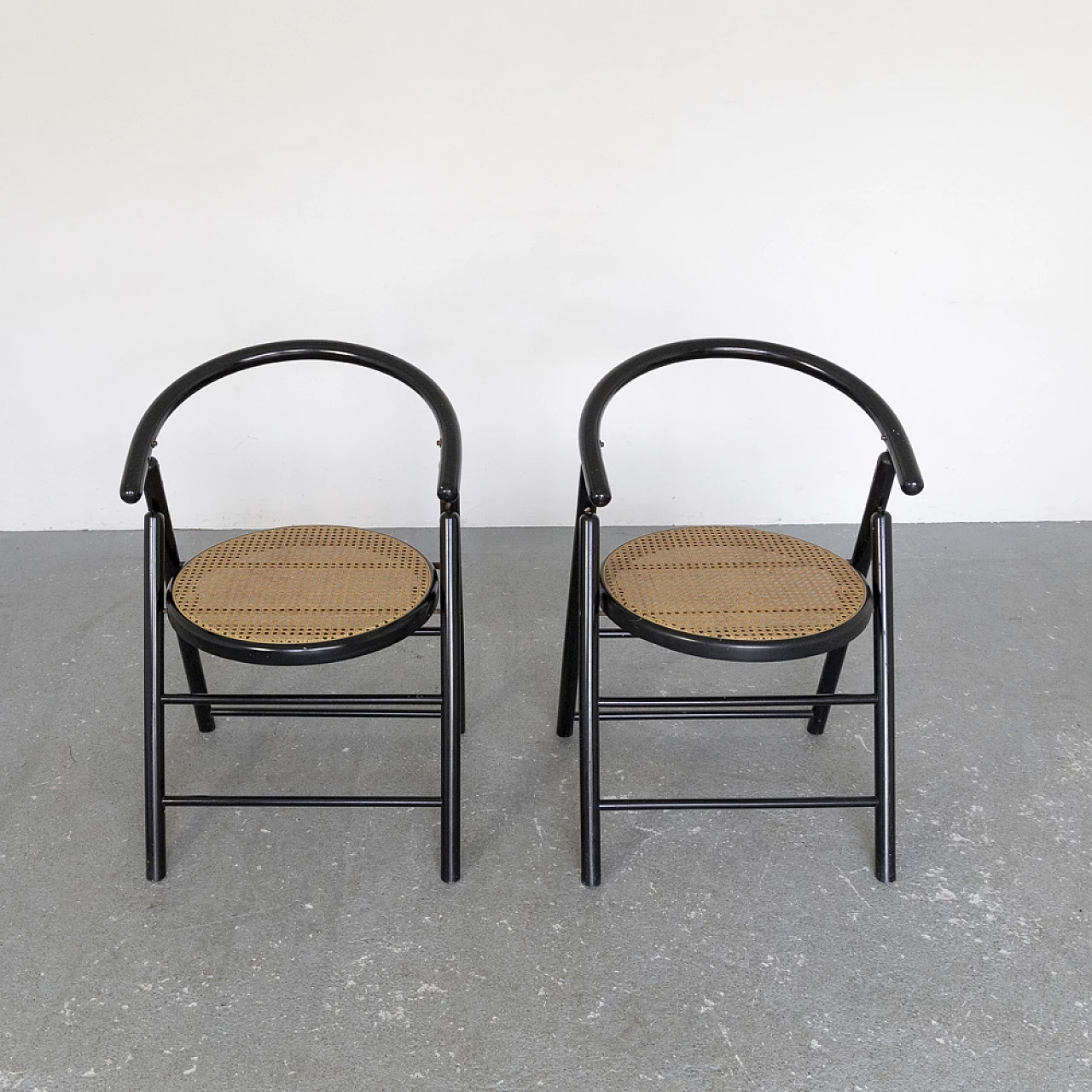 Pair of Vienna straw chairs, 1960s 3