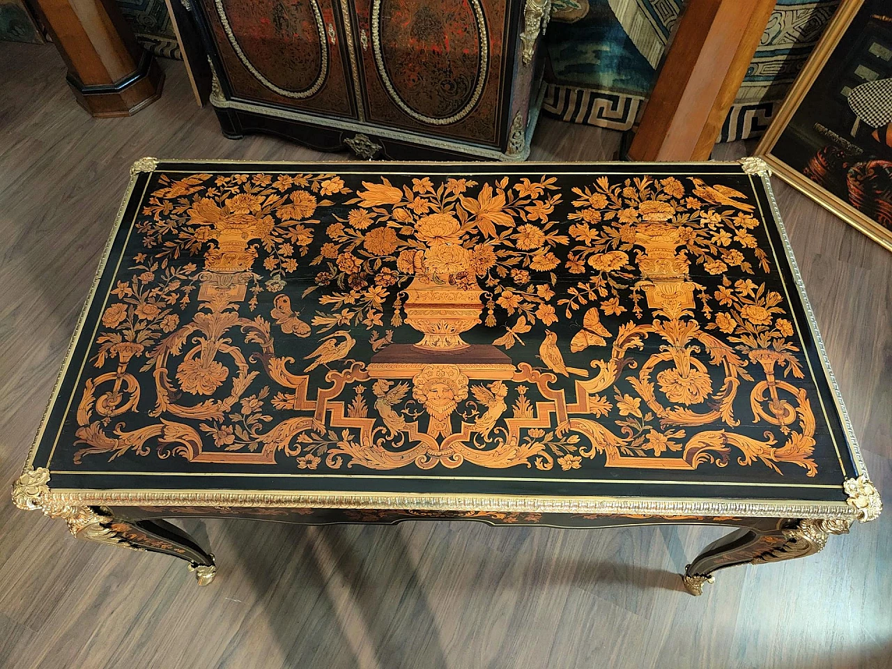 Inlaid desk with floral and animals depictions and applications in gilded bronze, 19th century 8