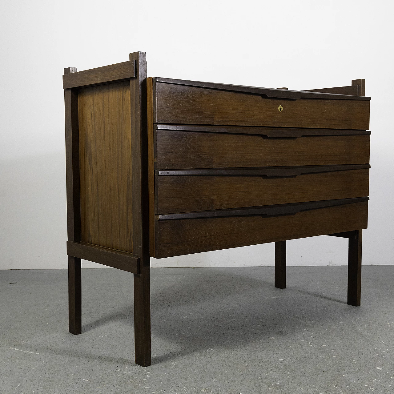Teak wood chest of drawers, 1960s 10