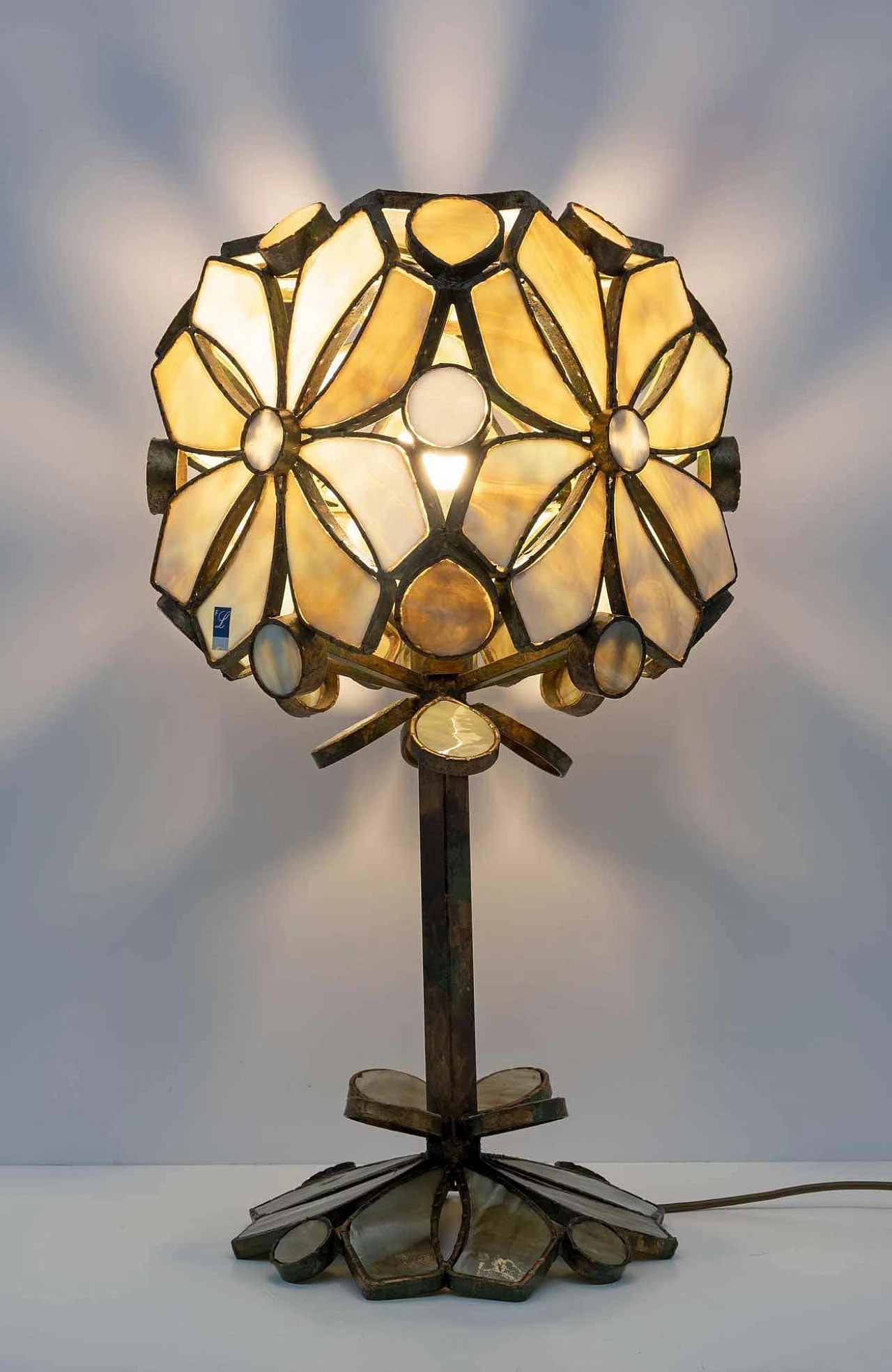 Brutalist table lamp in glass paste and wrought iron by Longobardi, 1970s 2