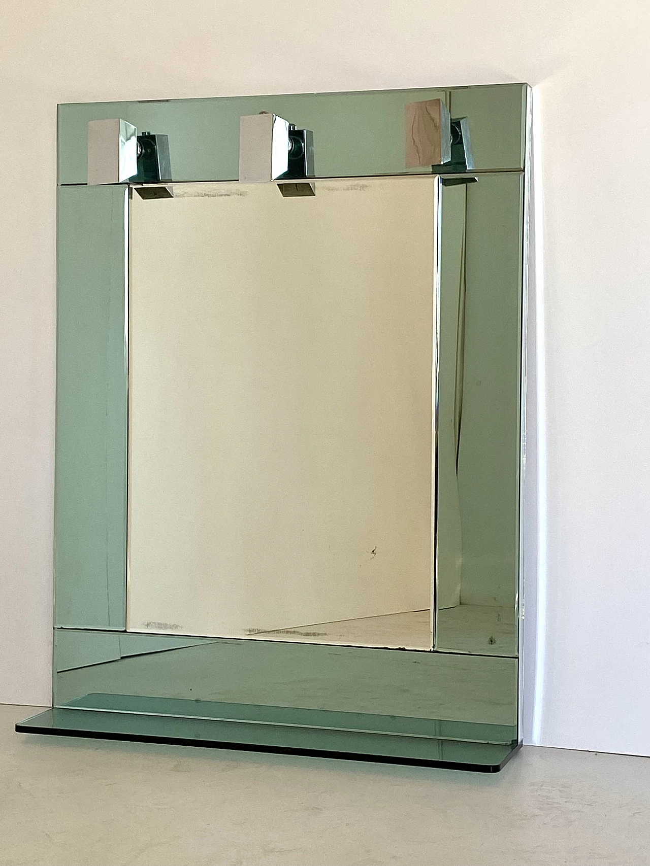 Specchio con cornice in vetro color acqua marina e tre punti luce, anni '60 1