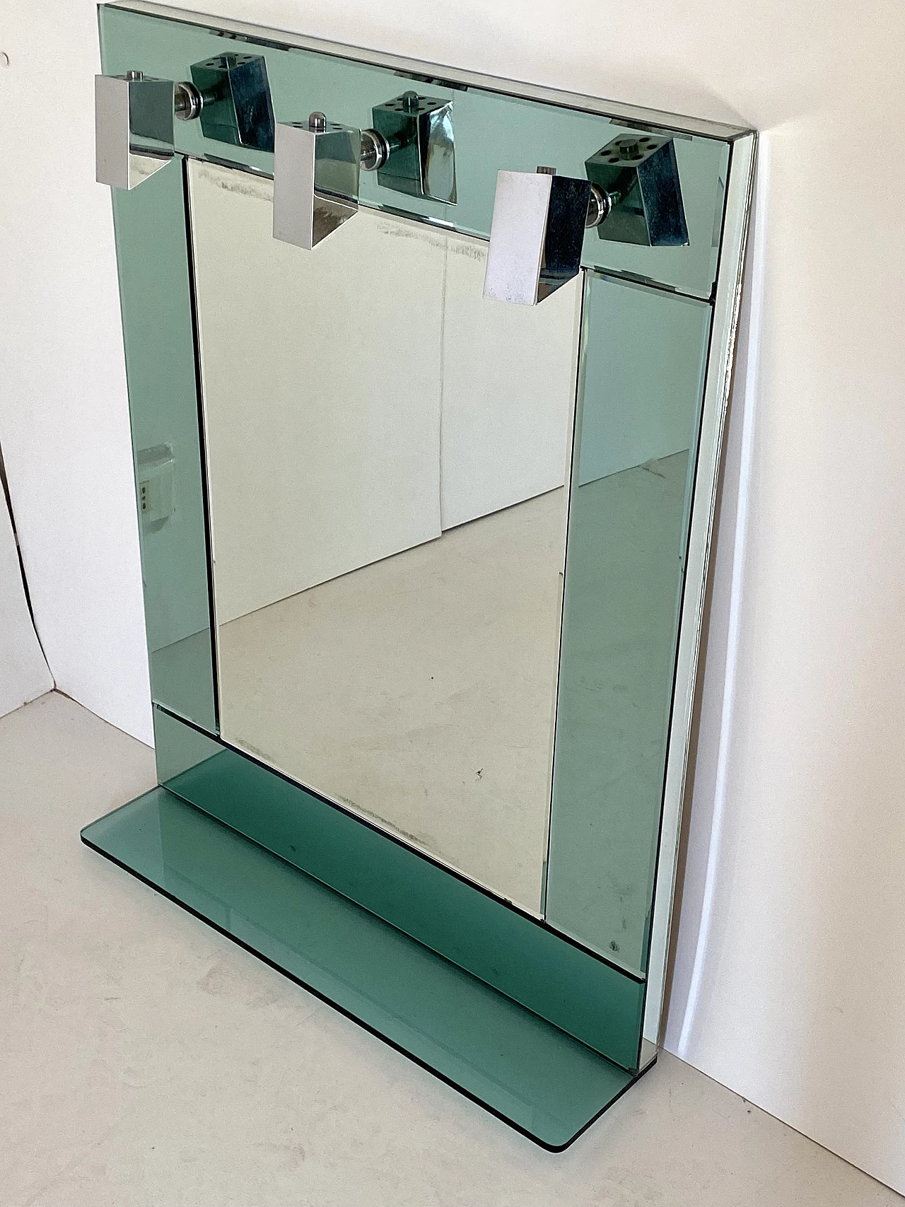 Specchio con cornice in vetro color acqua marina e tre punti luce, anni '60 13