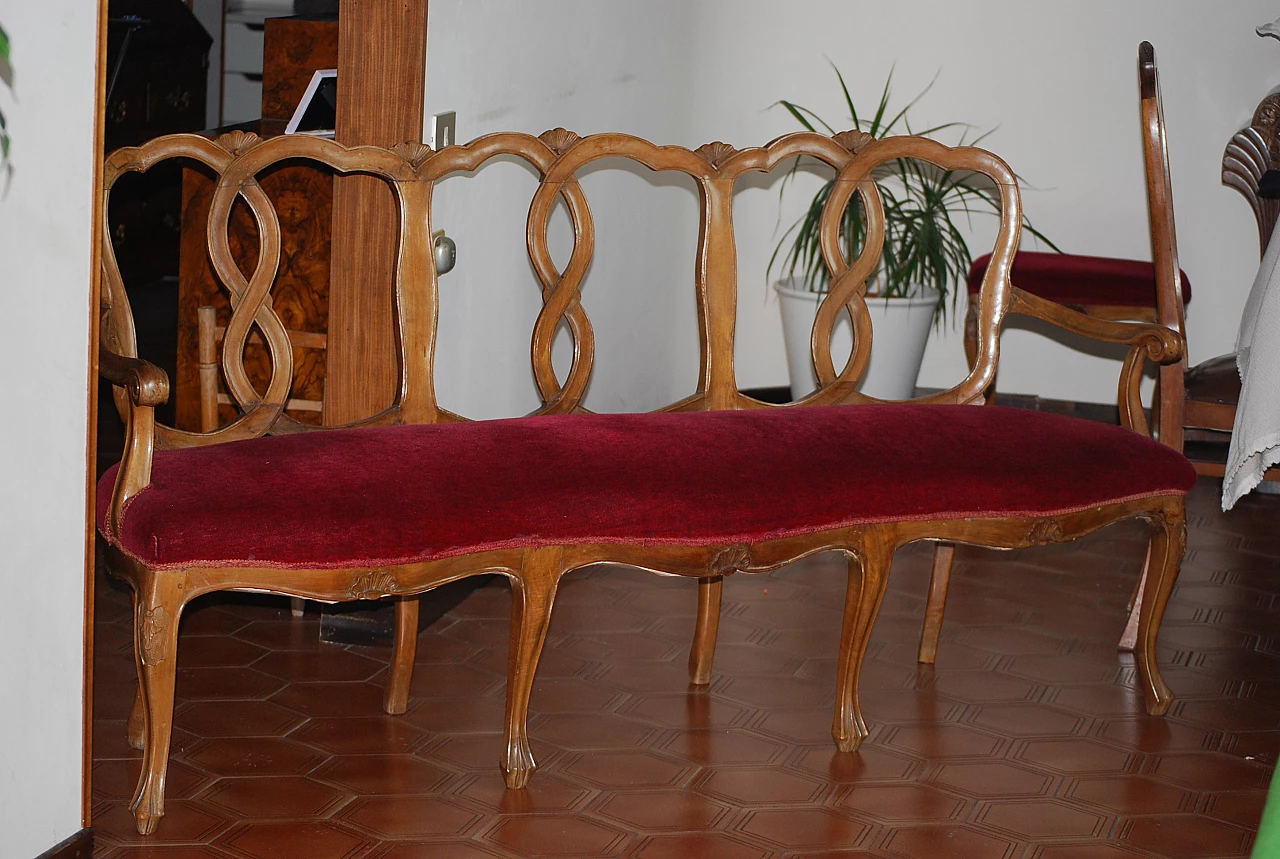 Chippendale style wood and burgundy velvet sofa, early 20th century 5