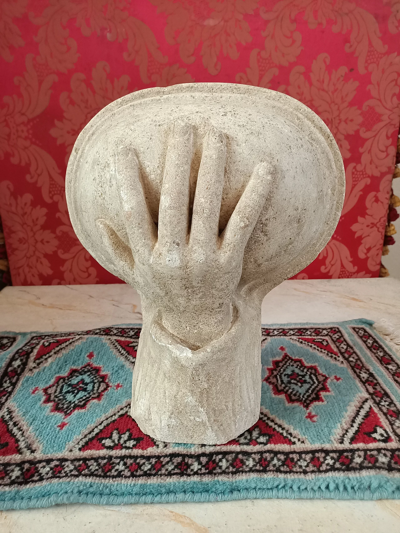 Acquasantiera in pietra di Vicenza, '800 1